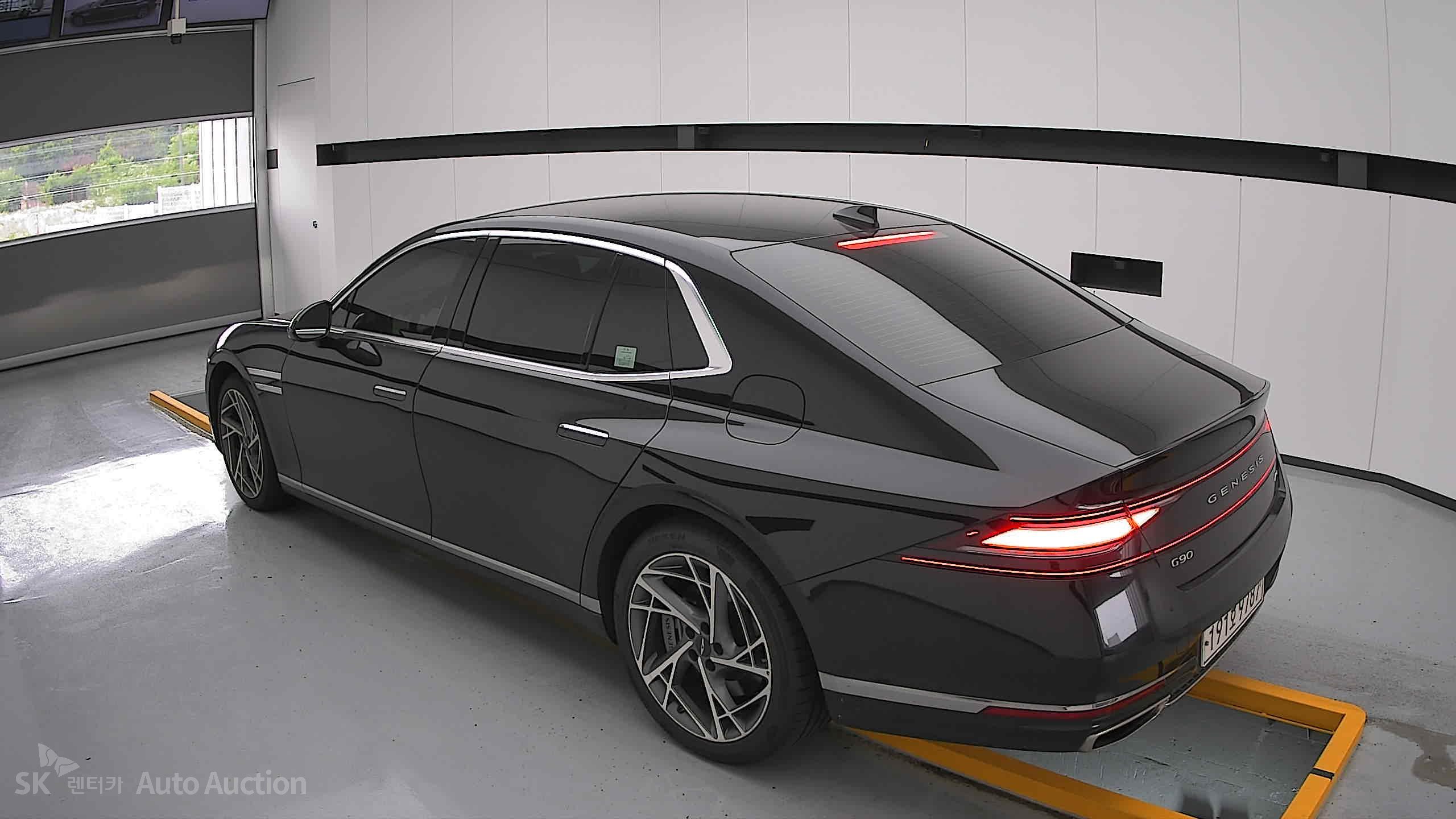 2023 - genesis g90