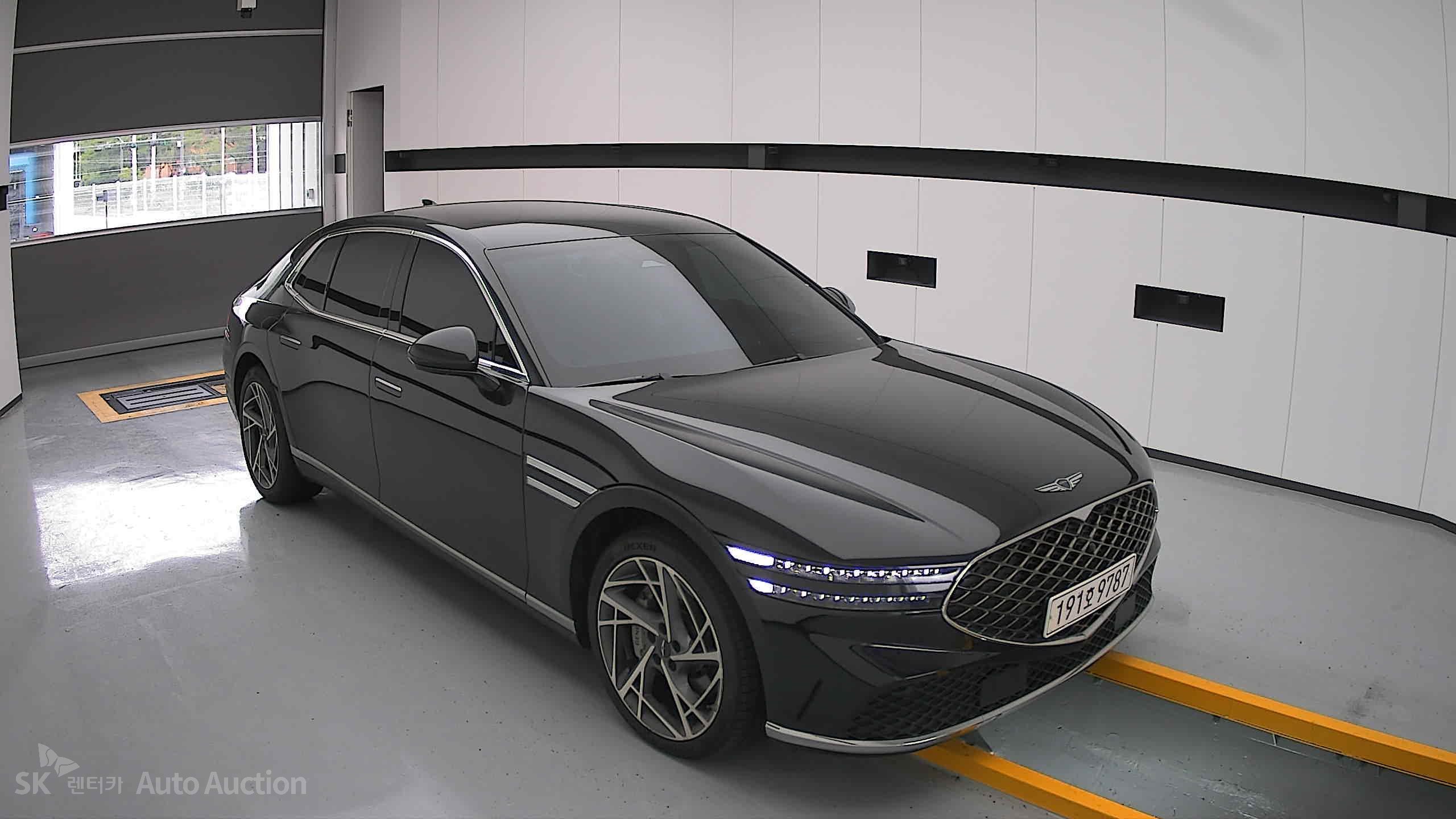 2023 - genesis g90