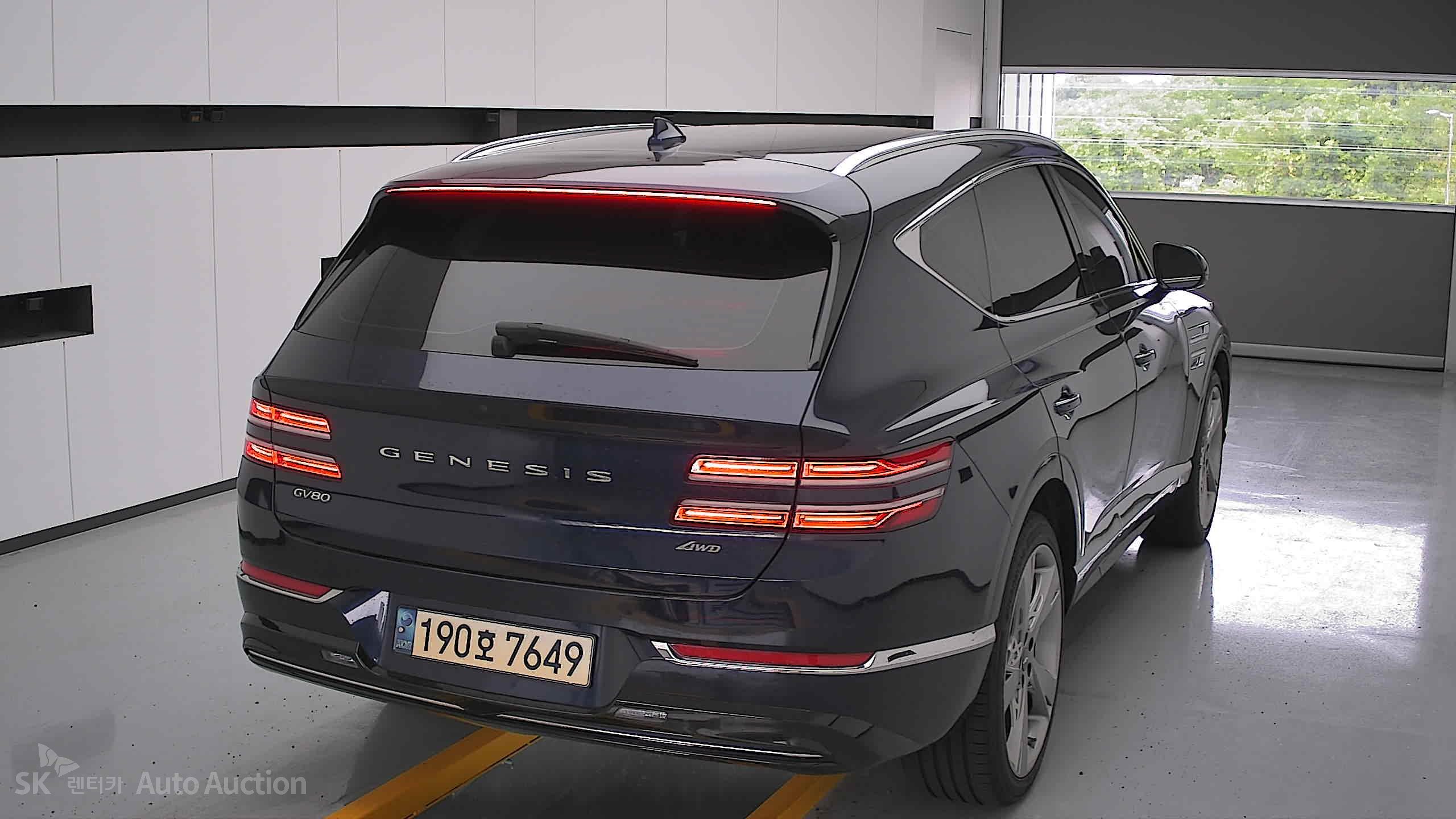 2022 - genesis gv80