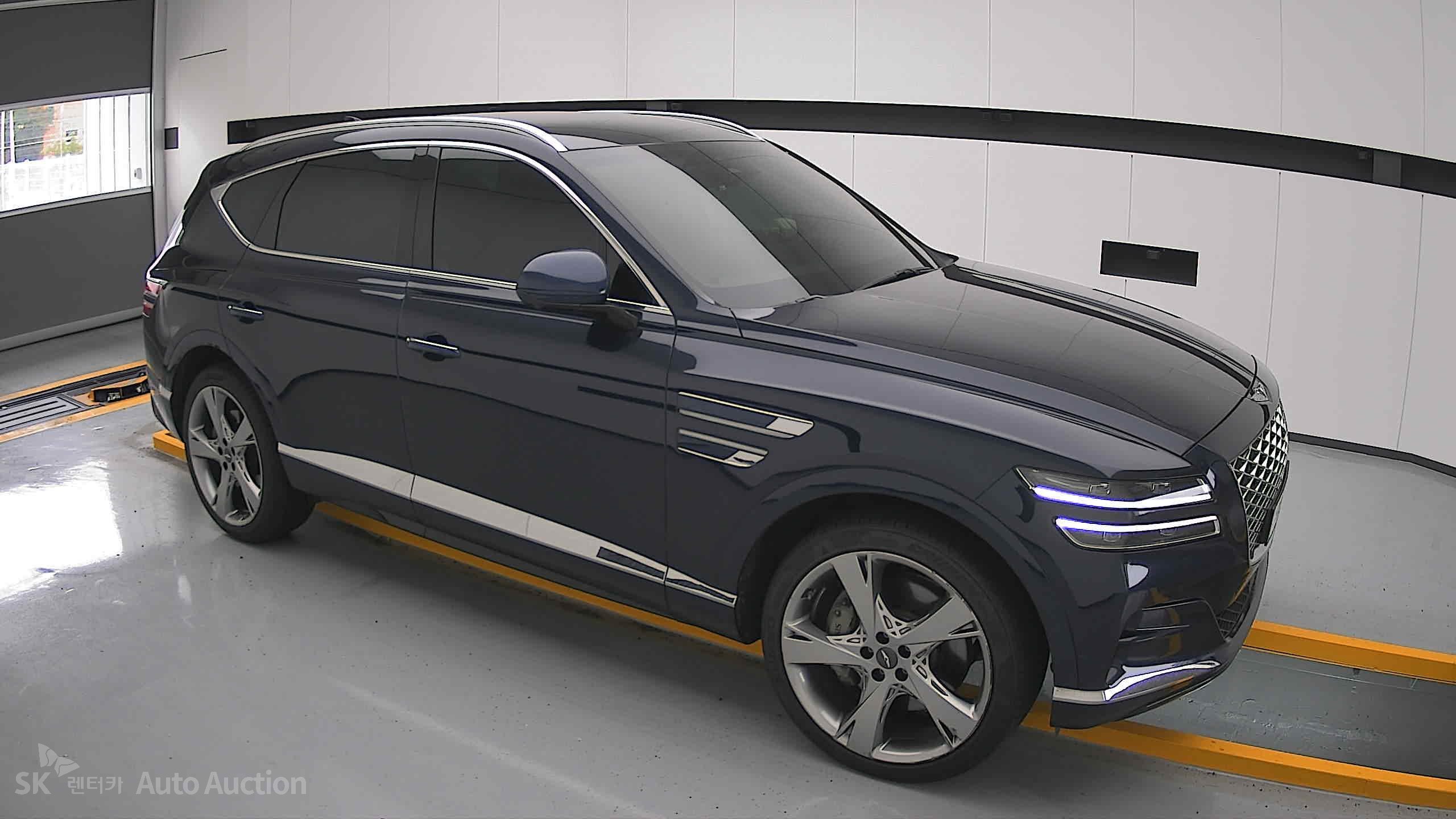 2022 - genesis gv80