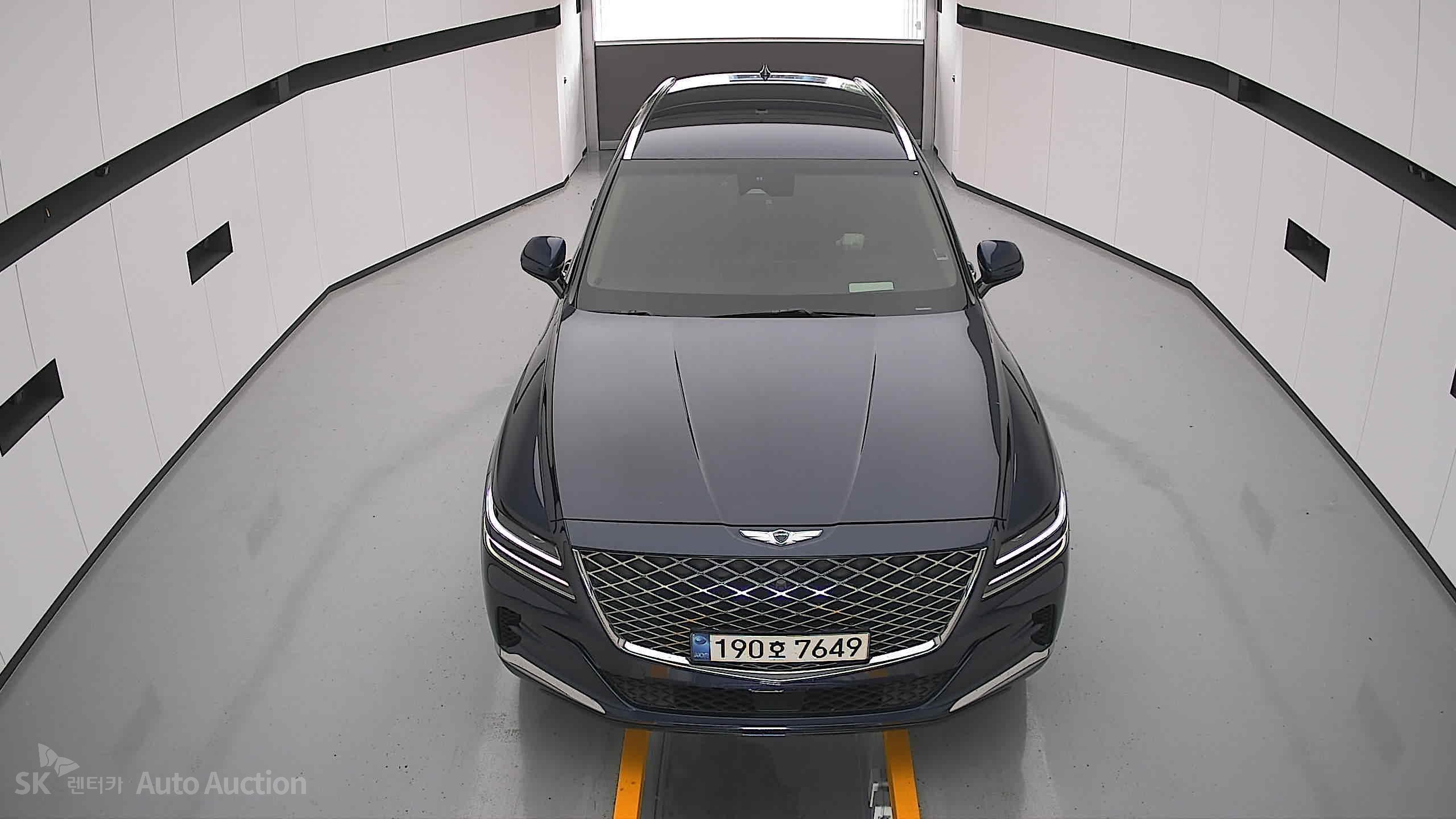 2022 - genesis gv80