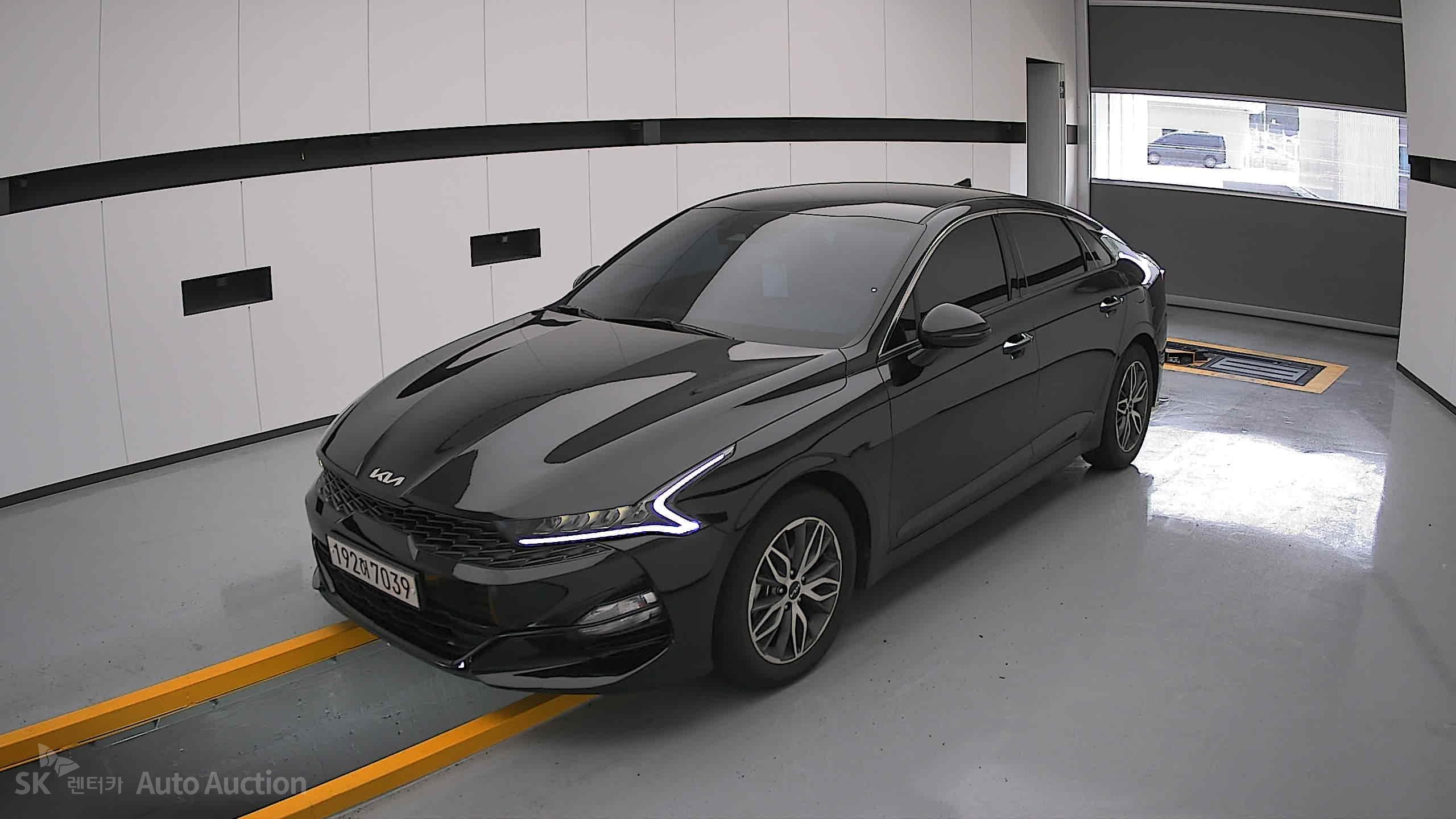 2023 - kia k5