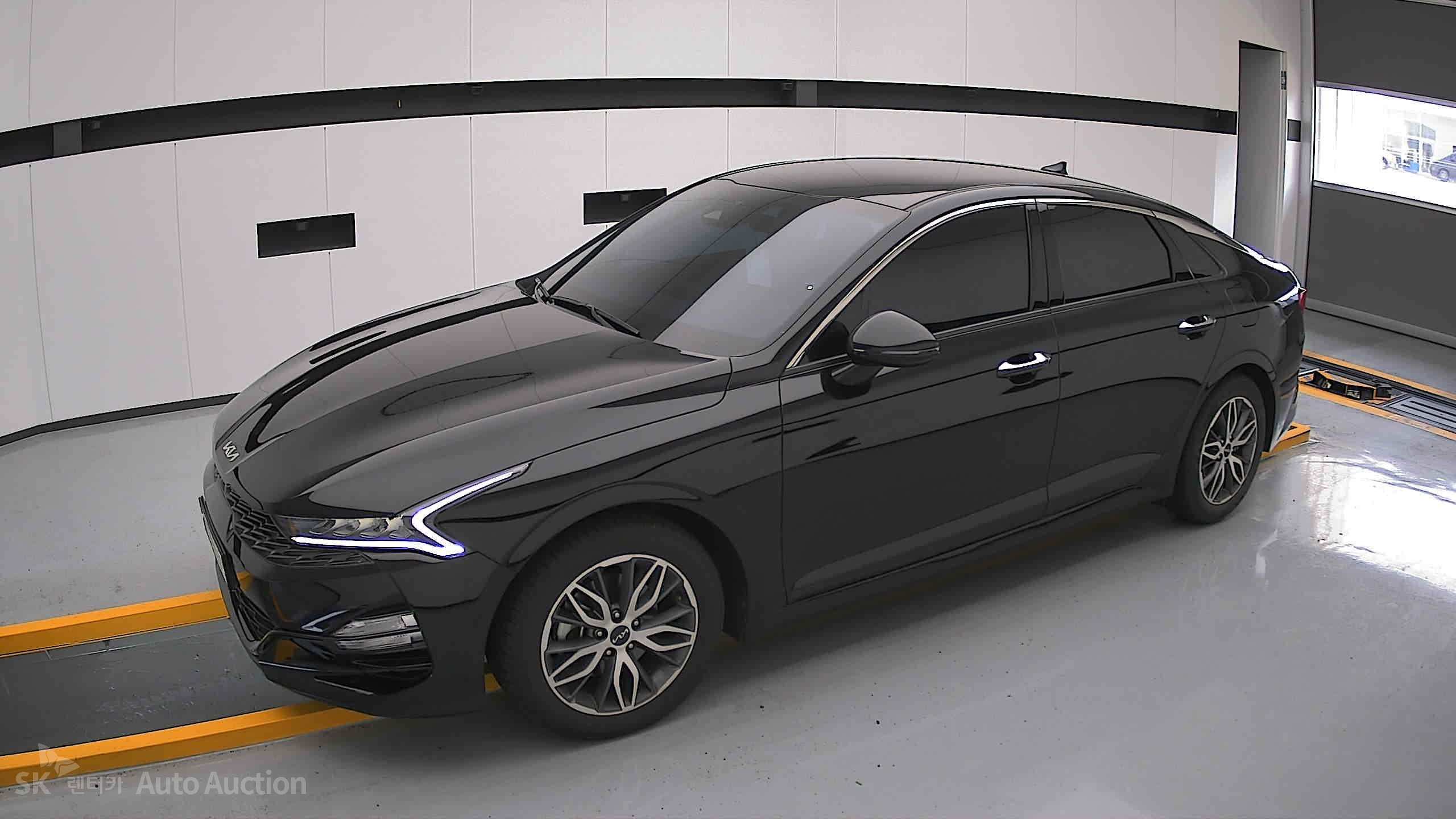 2023 - kia k5