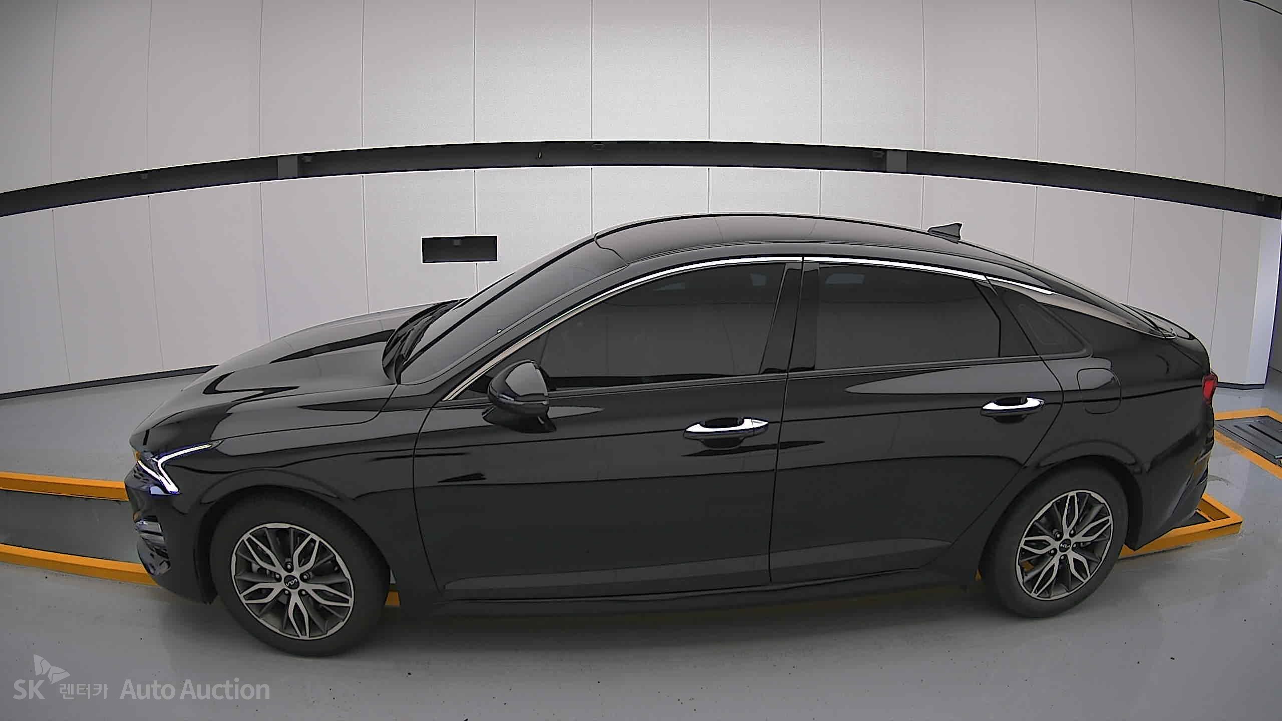 2023 - kia k5