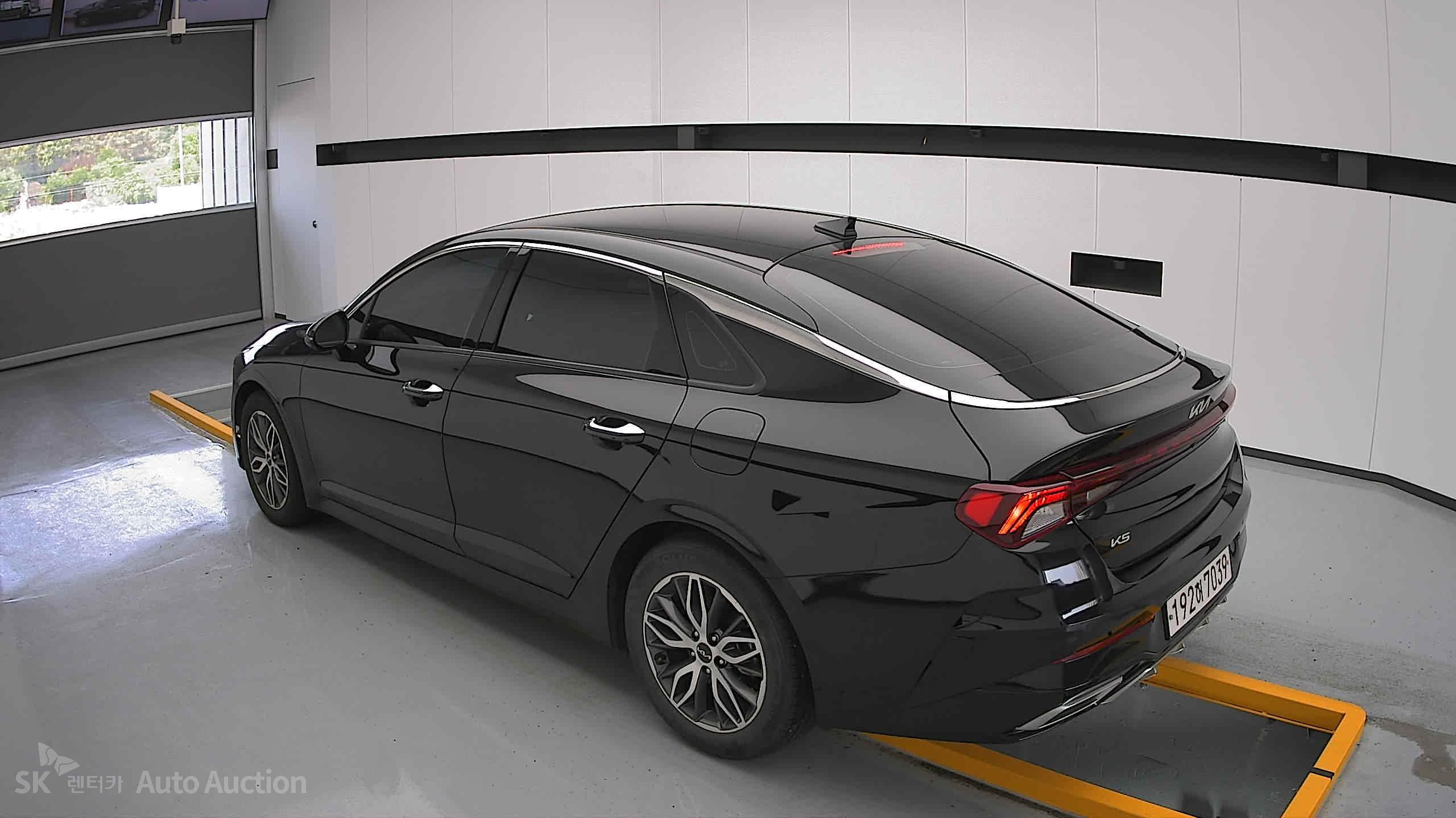 2023 - kia k5