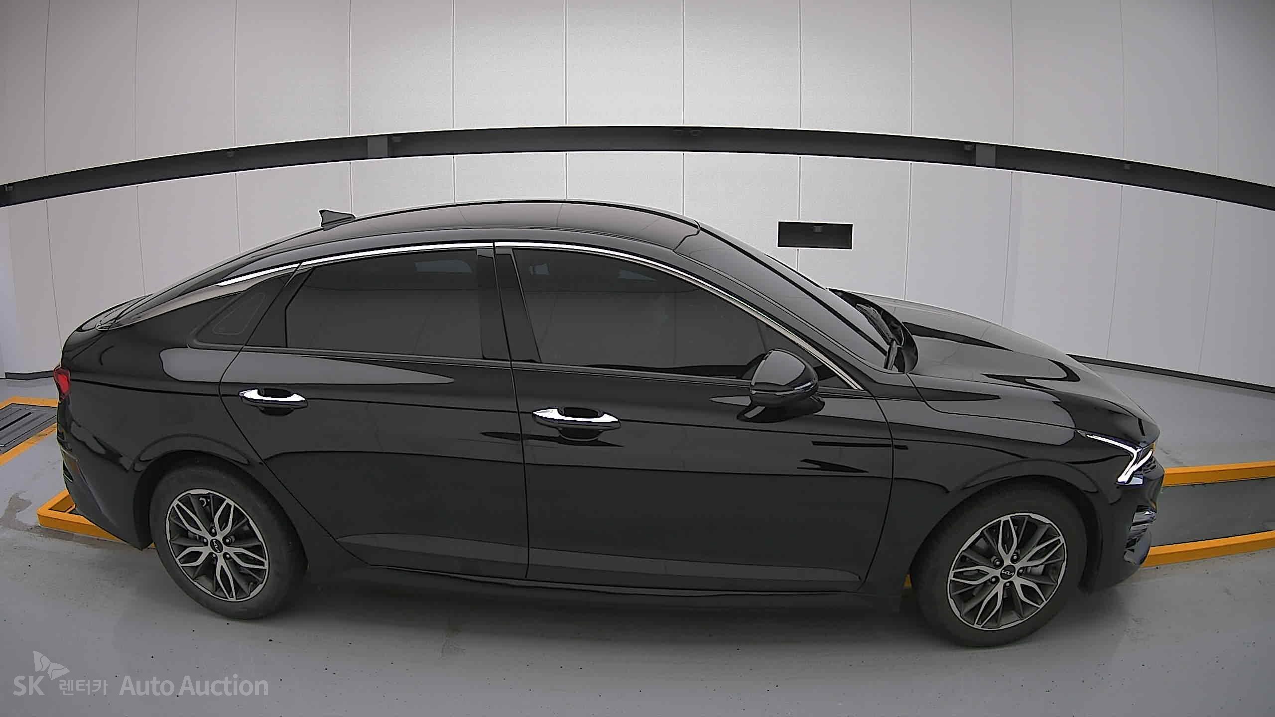 2023 - kia k5