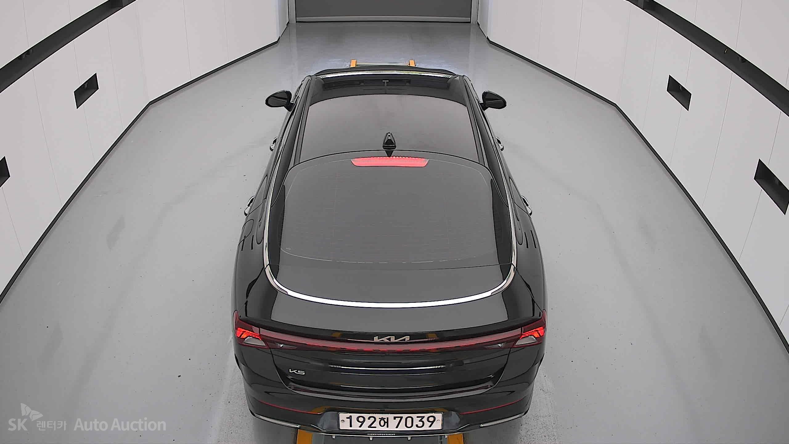 2023 - kia k5
