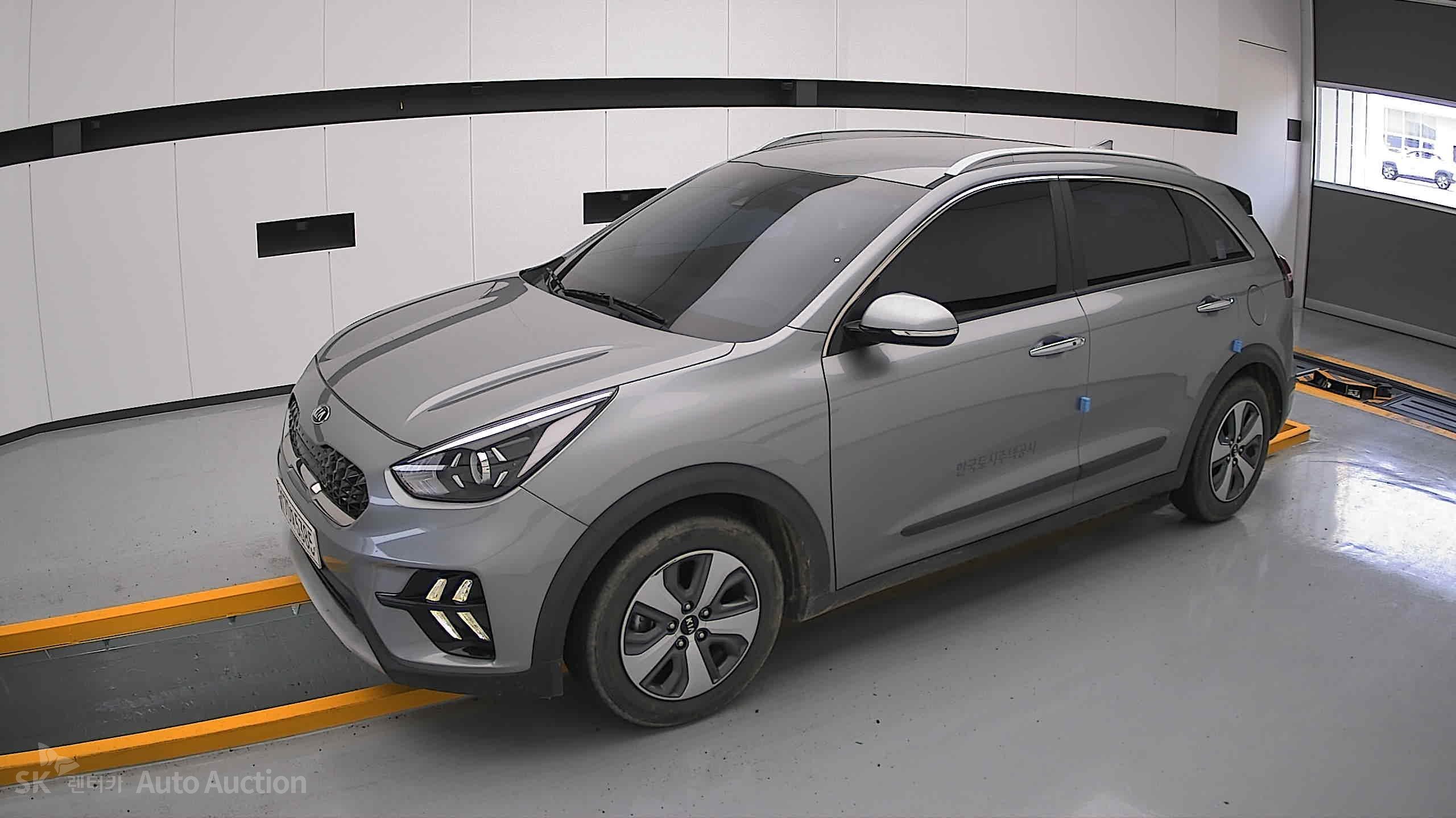 2021 - kia niro