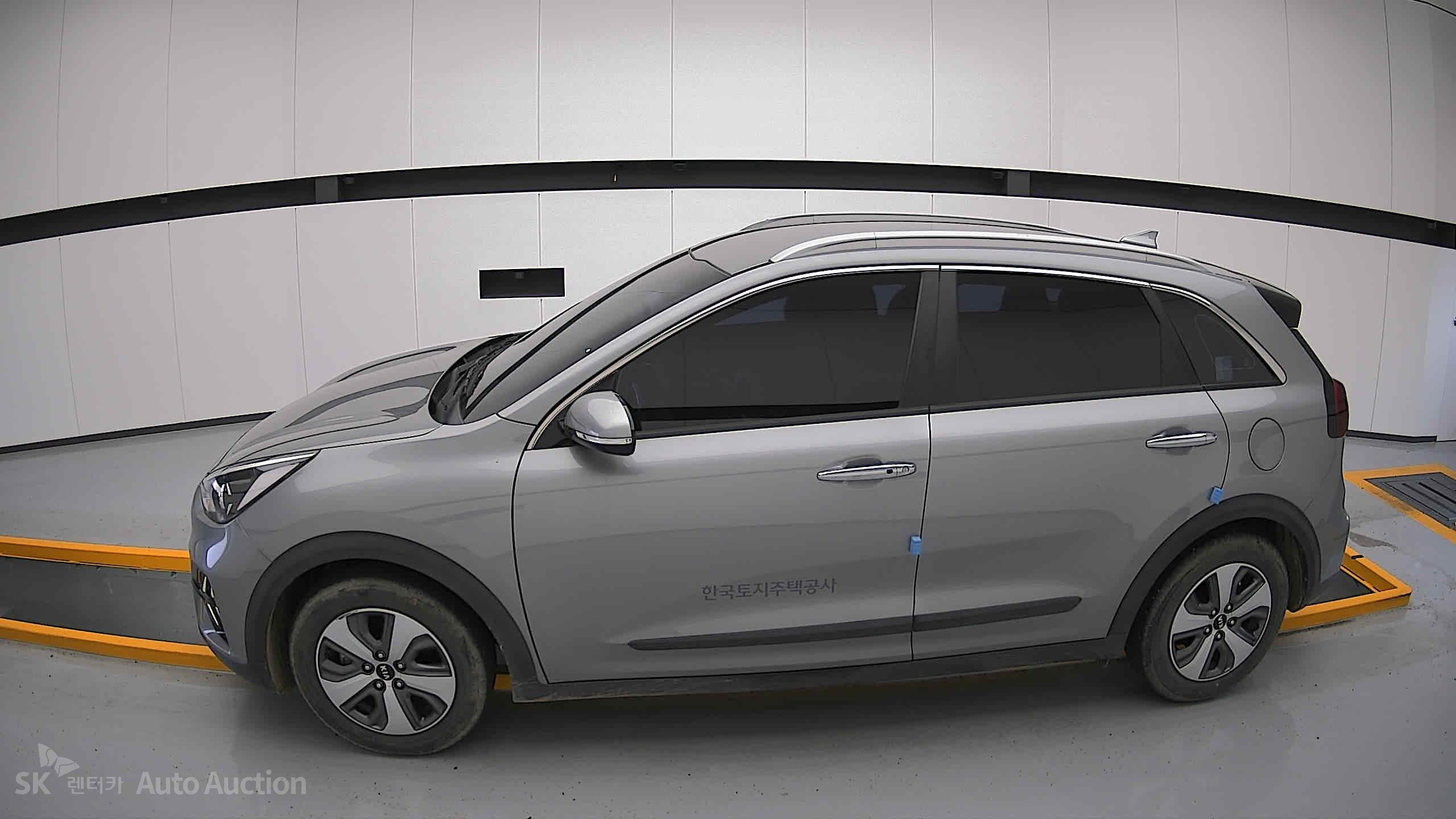2021 - kia niro