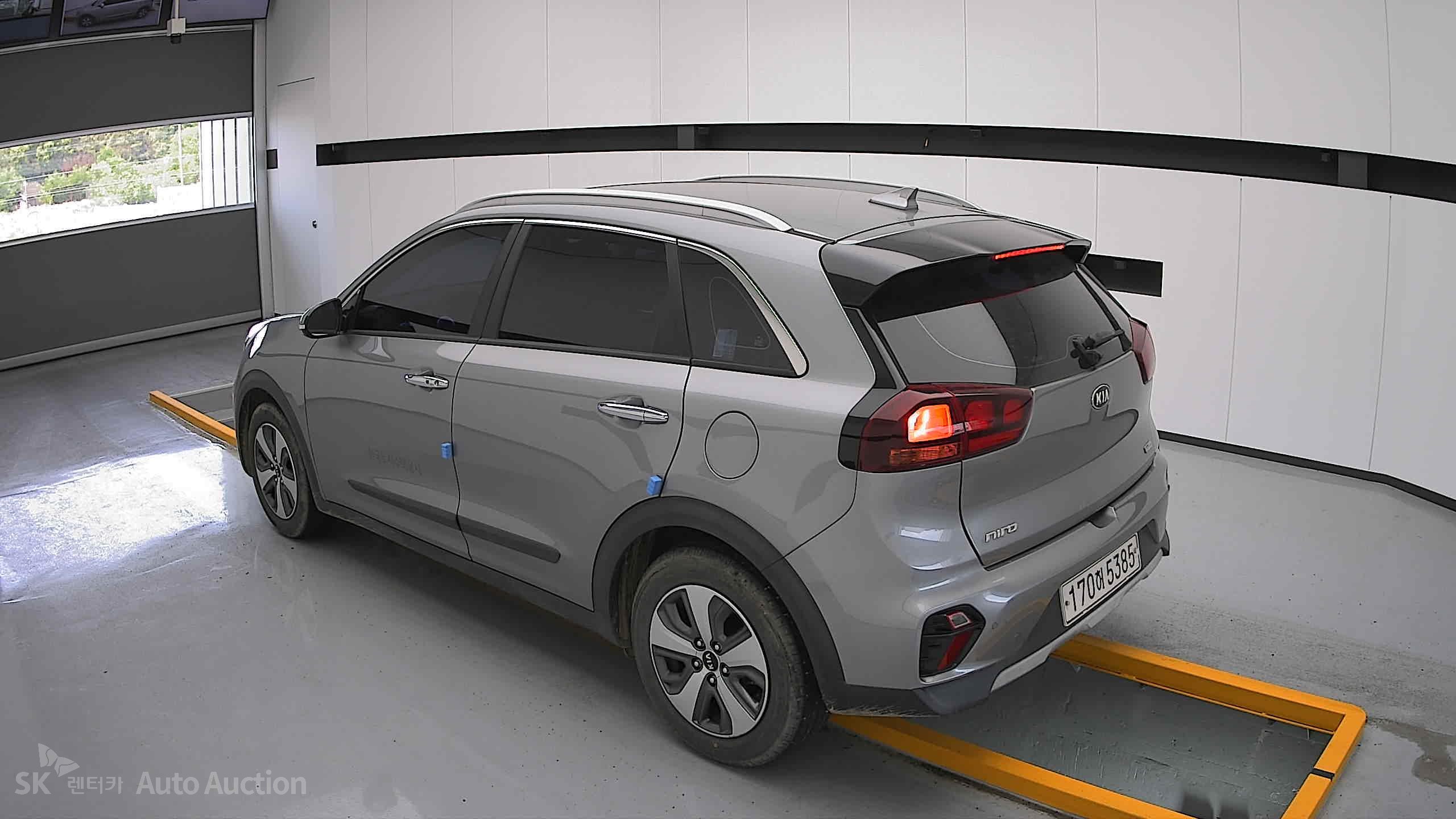 2021 - kia niro