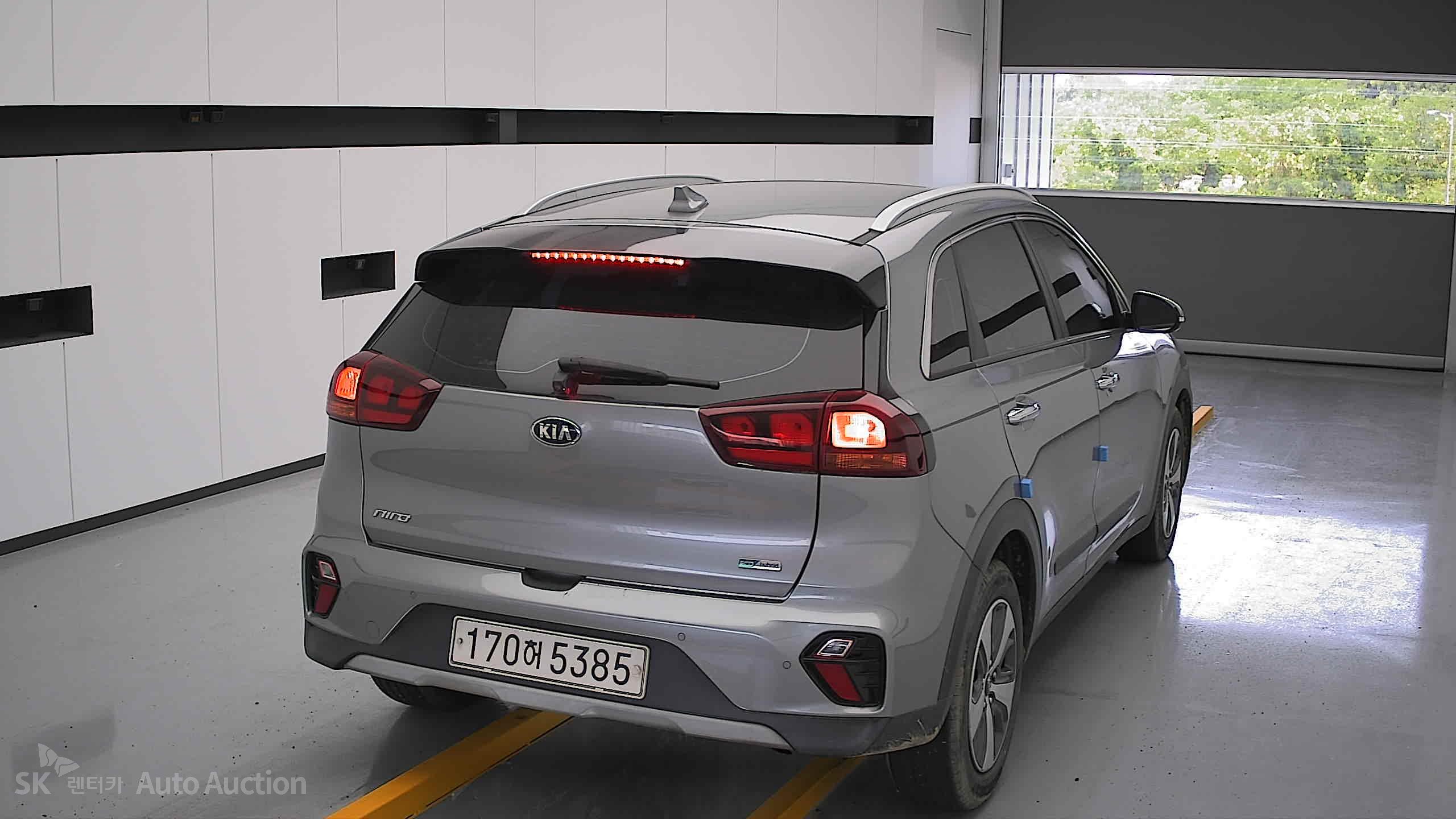 2021 - kia niro
