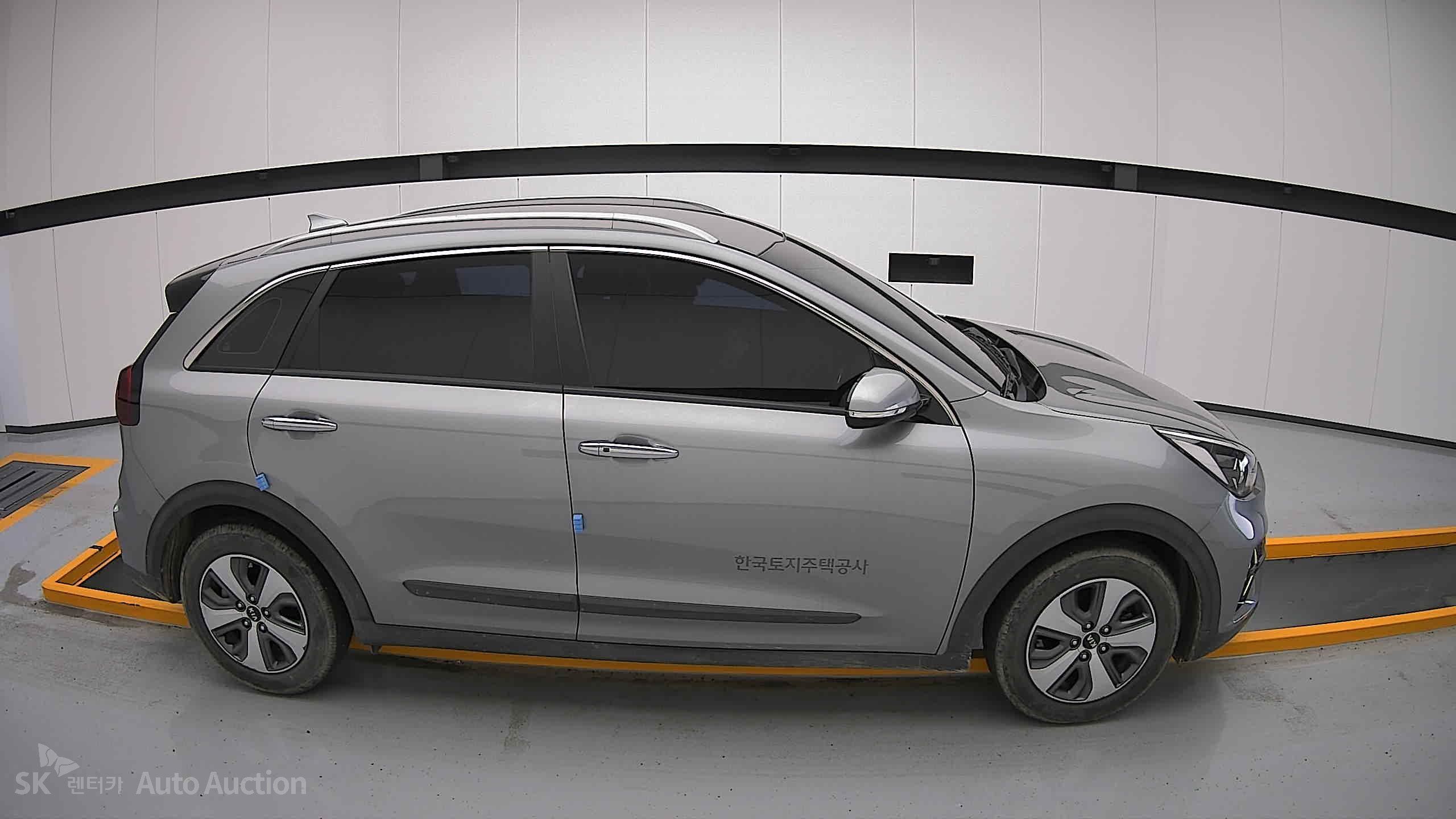 2021 - kia niro