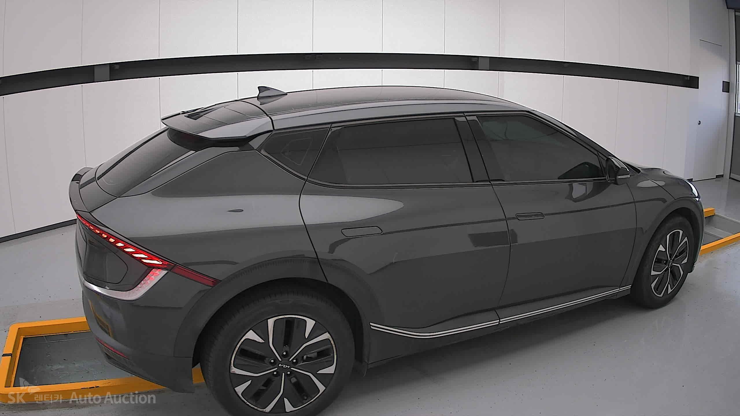 2022 - kia ev6