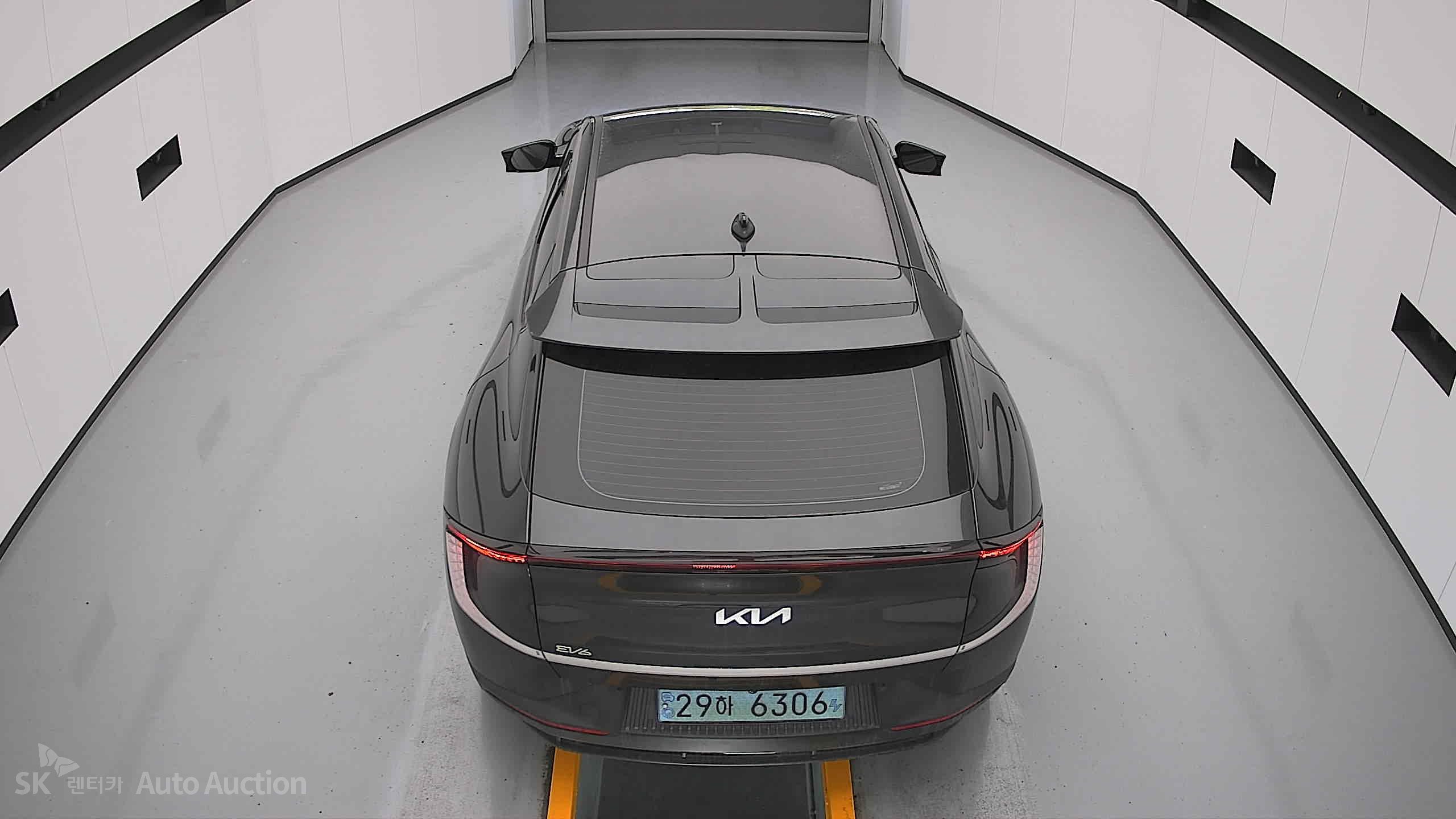2022 - kia ev6