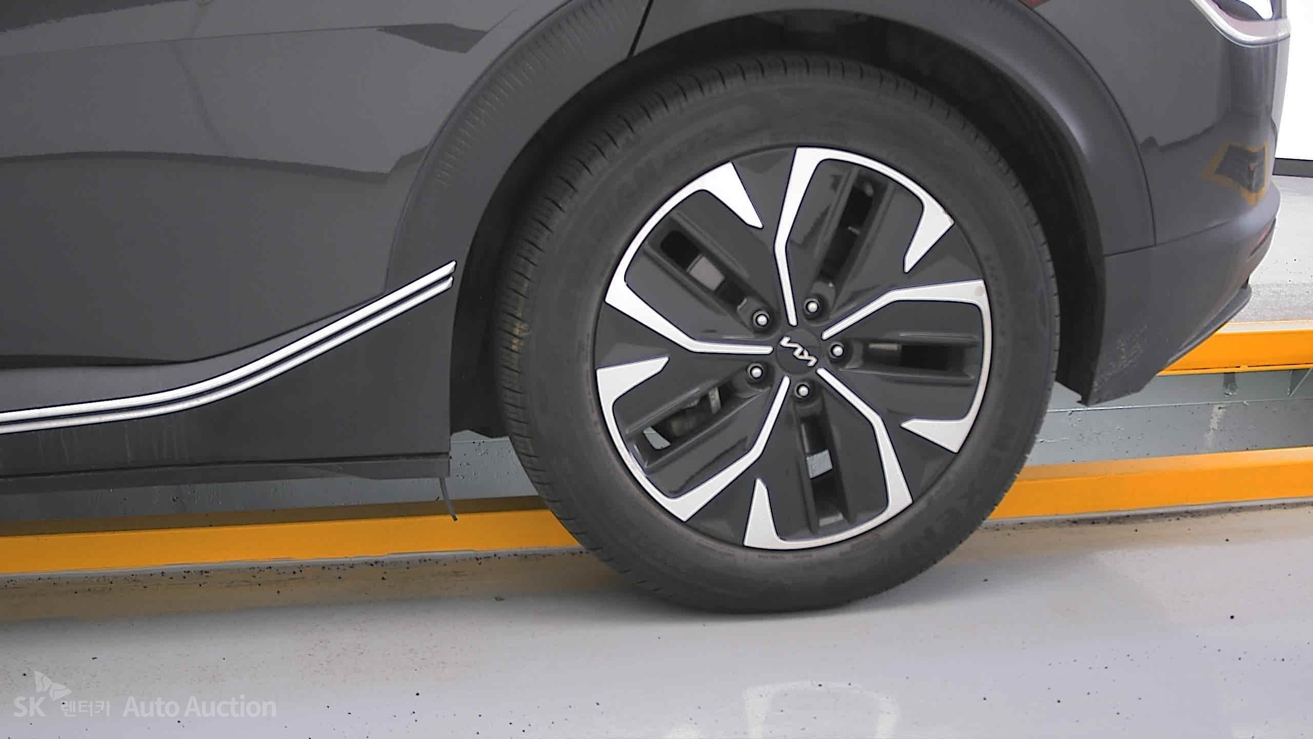 2022 - kia ev6