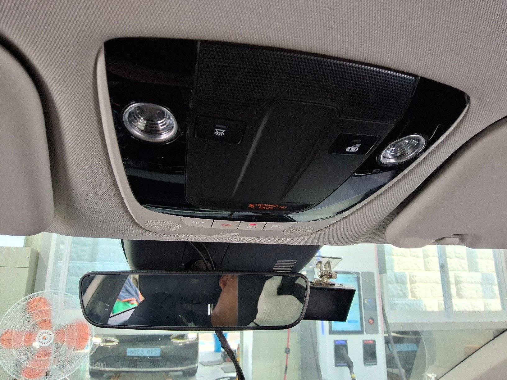 2022 - kia ev6