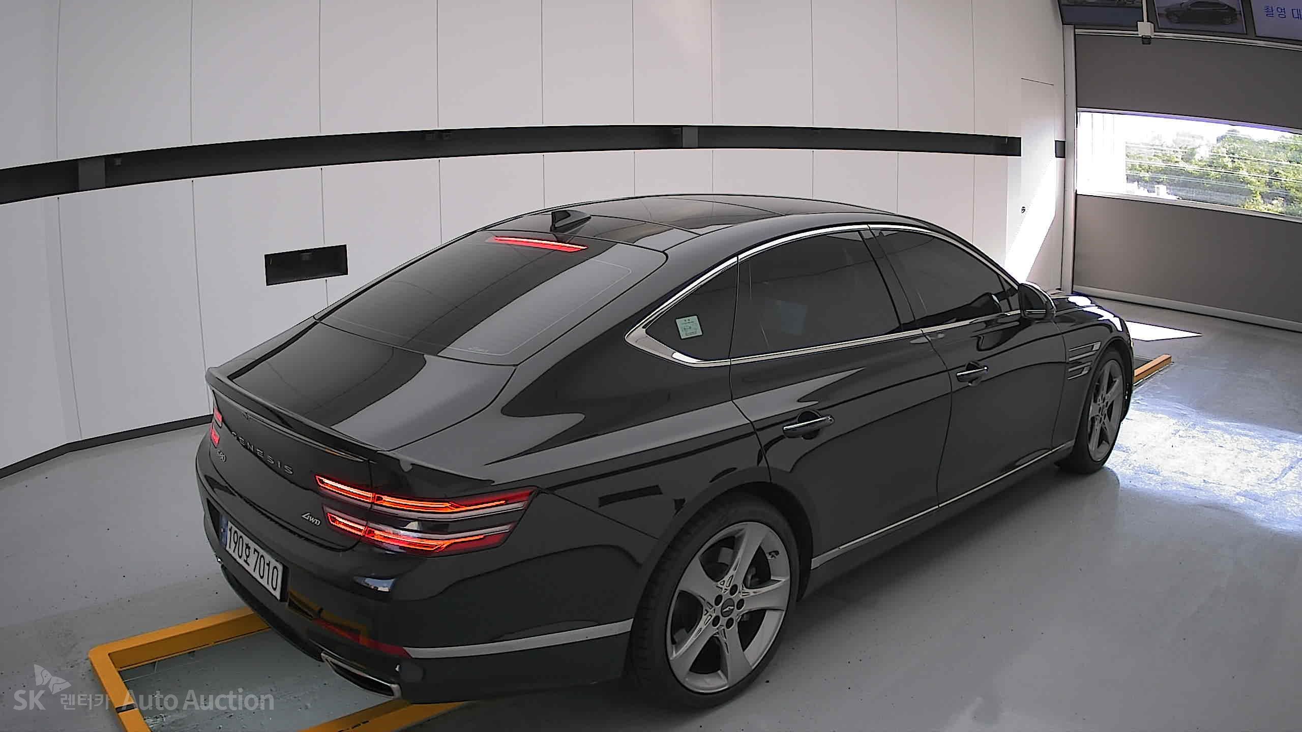 2022 - genesis g80