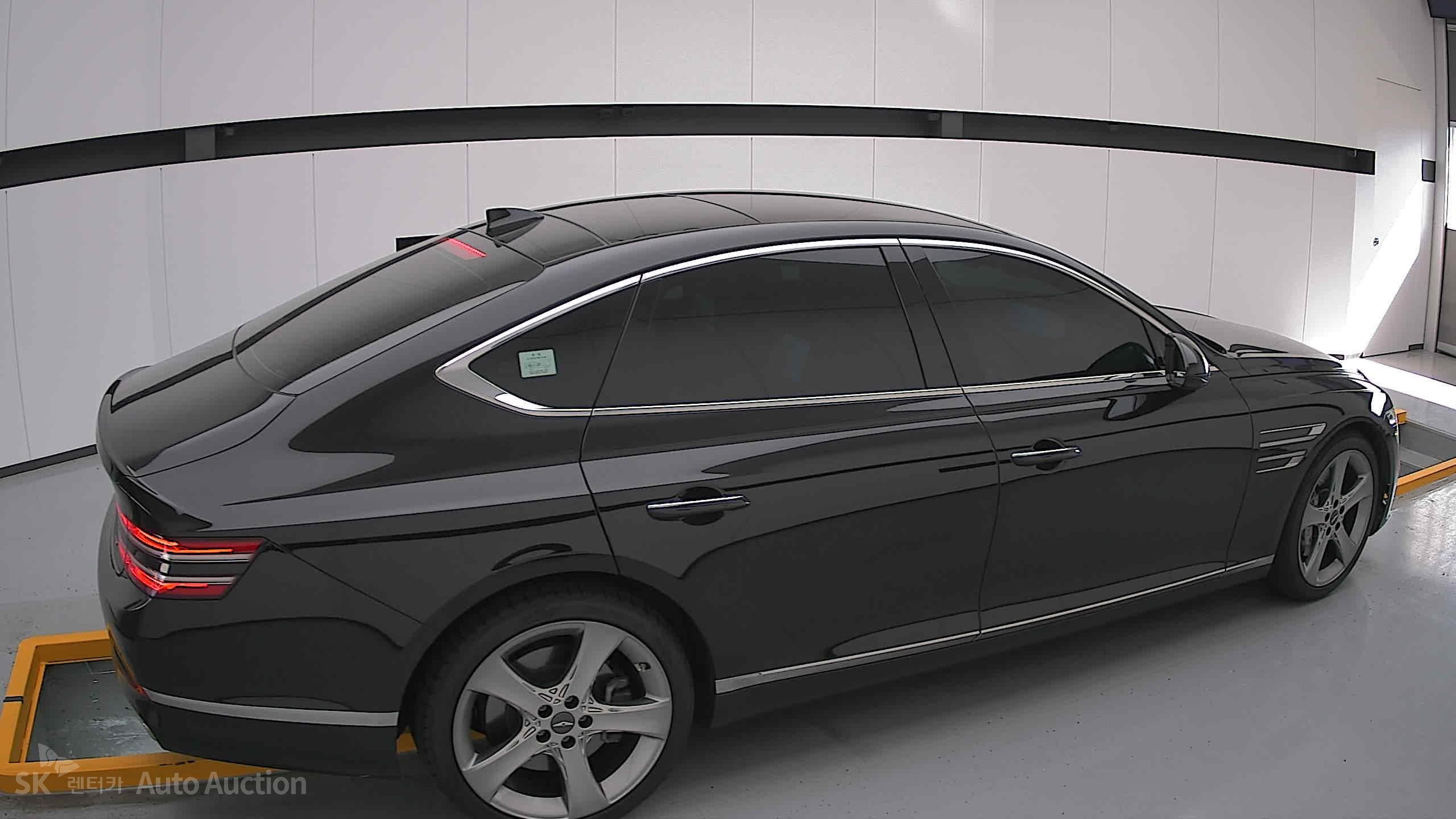 2022 - genesis g80