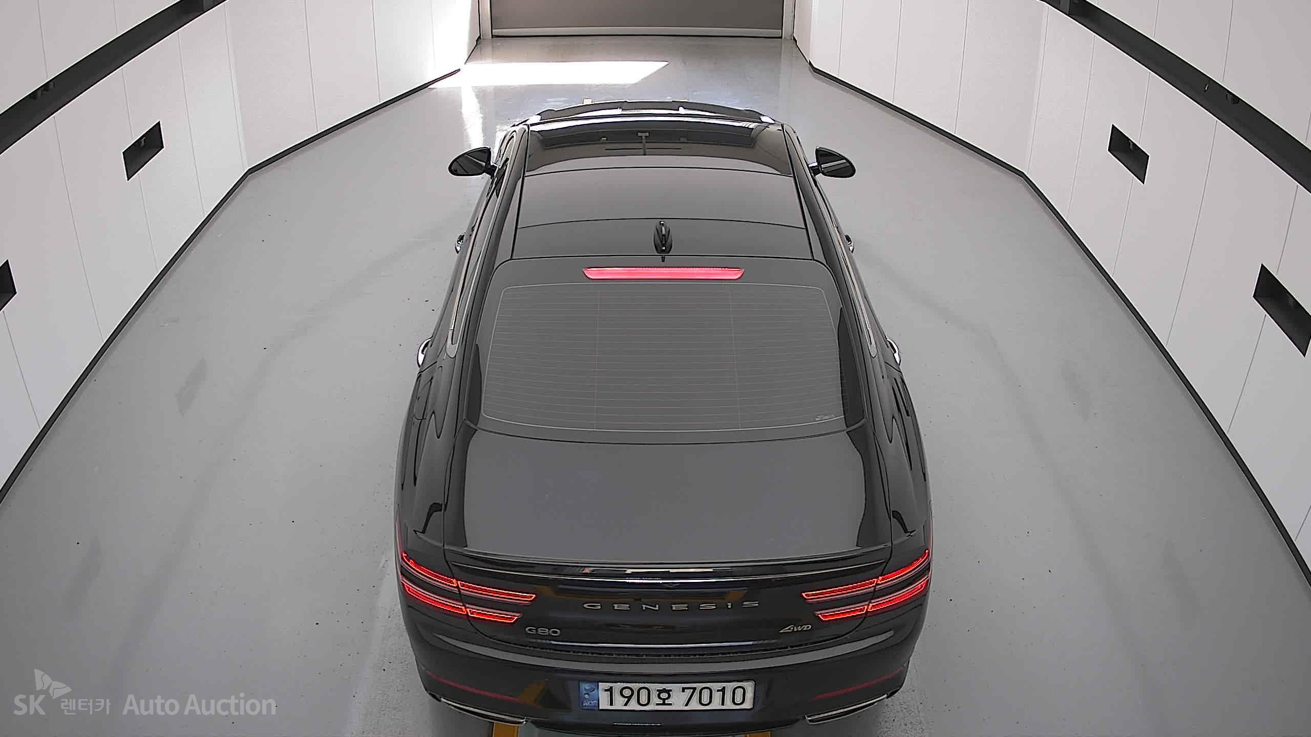 2022 - genesis g80