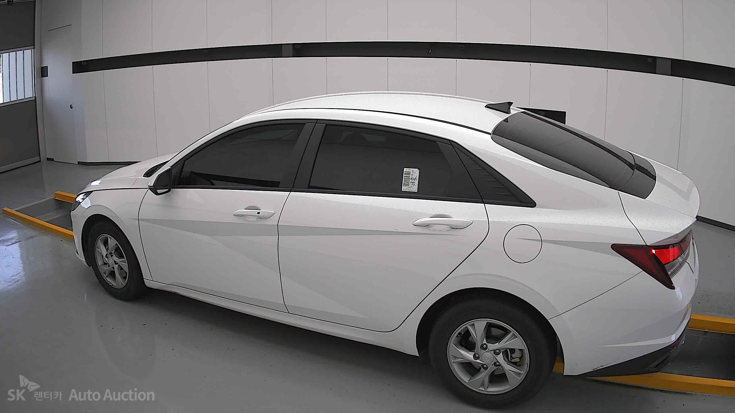 2023 - hyundai avante