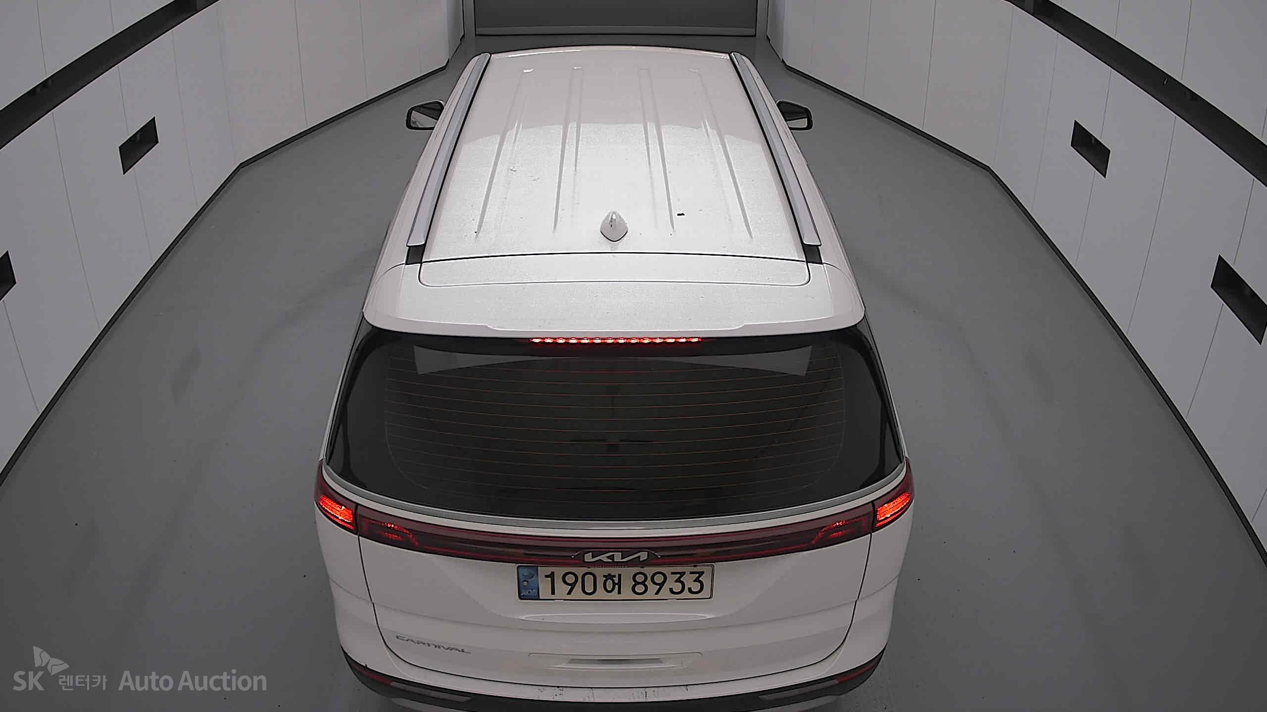 2022 - kia carnival