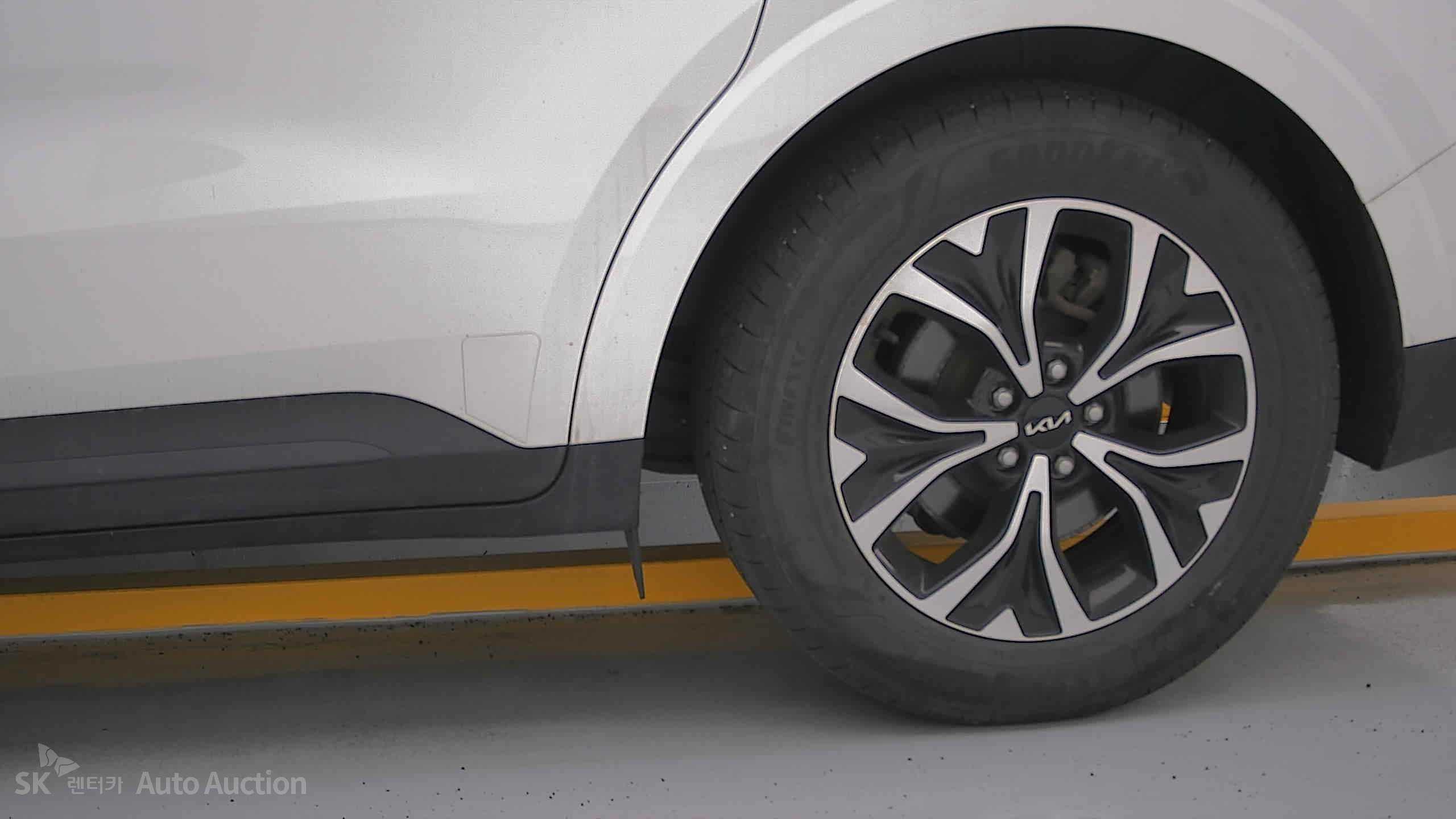 2022 - kia carnival