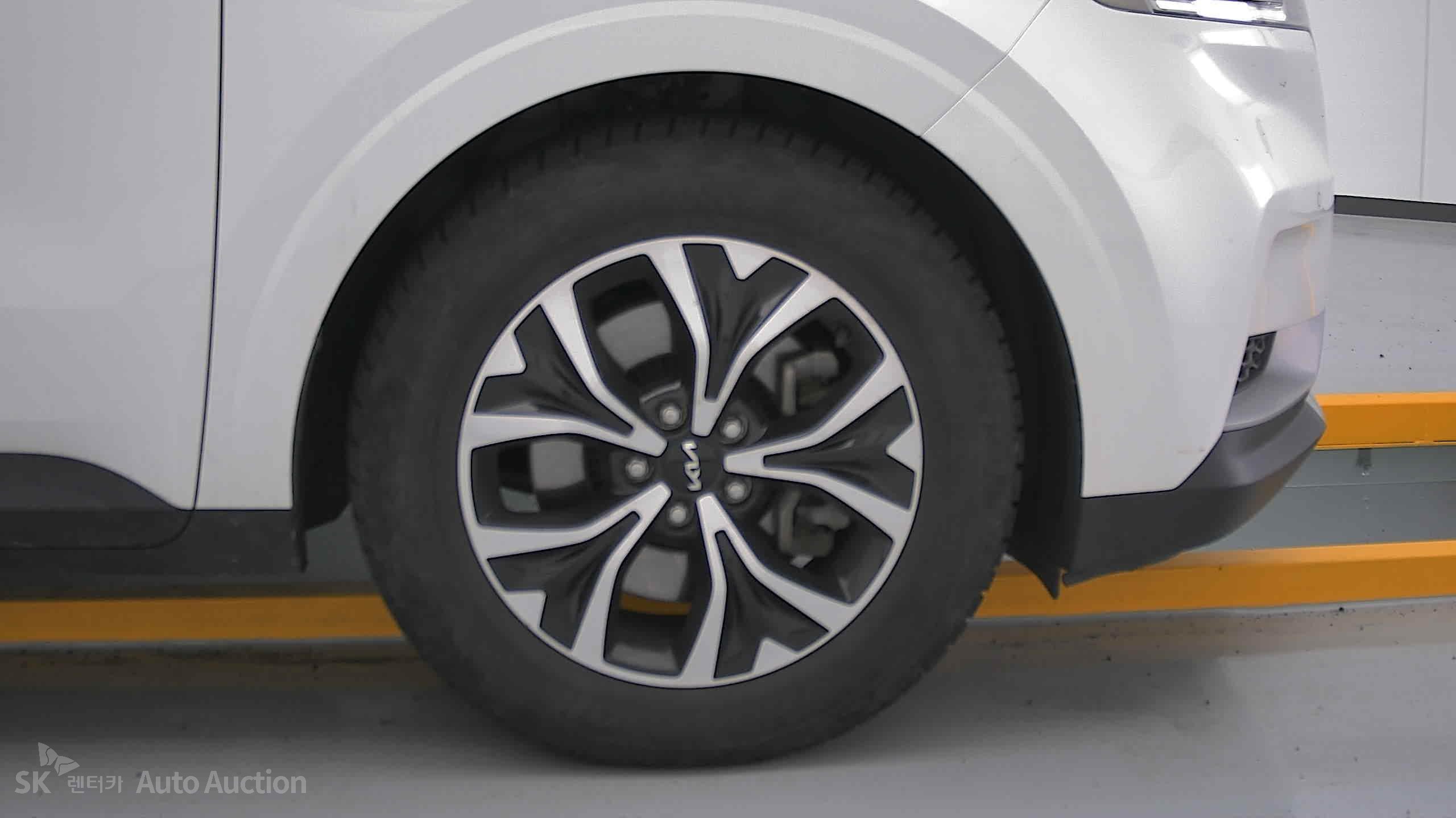 2022 - kia carnival