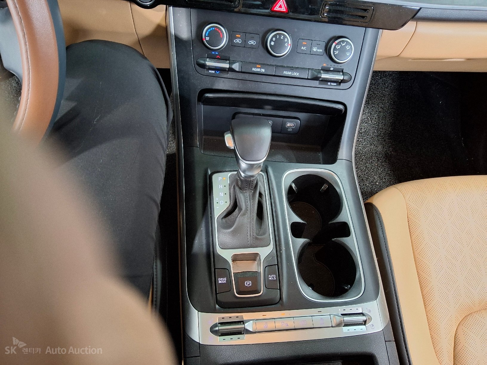 2022 - kia carnival