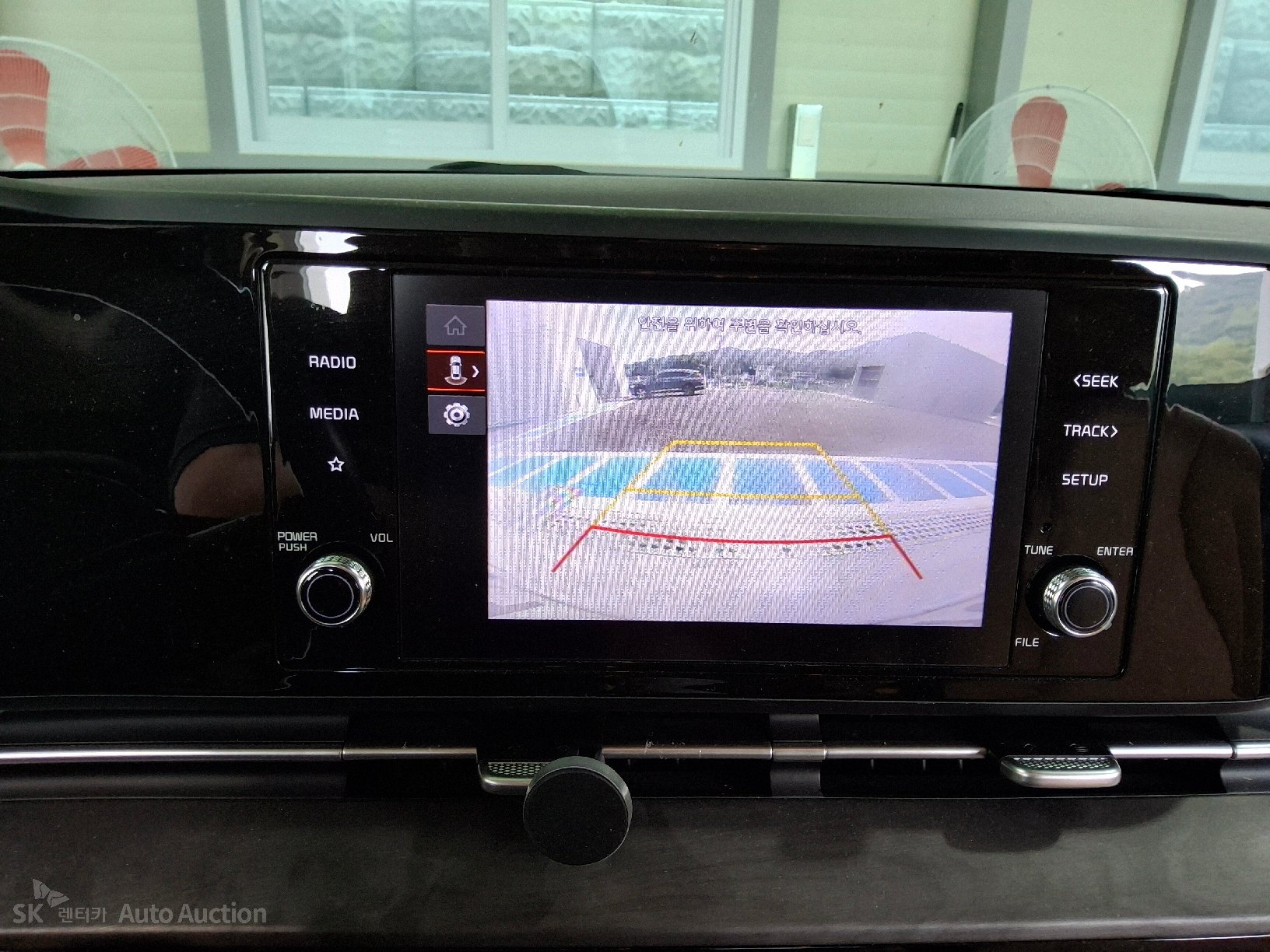 2022 - kia carnival