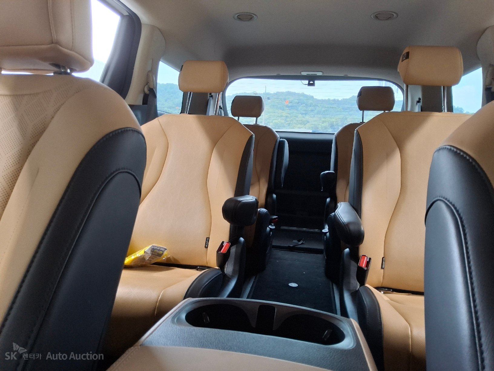 2022 - kia carnival