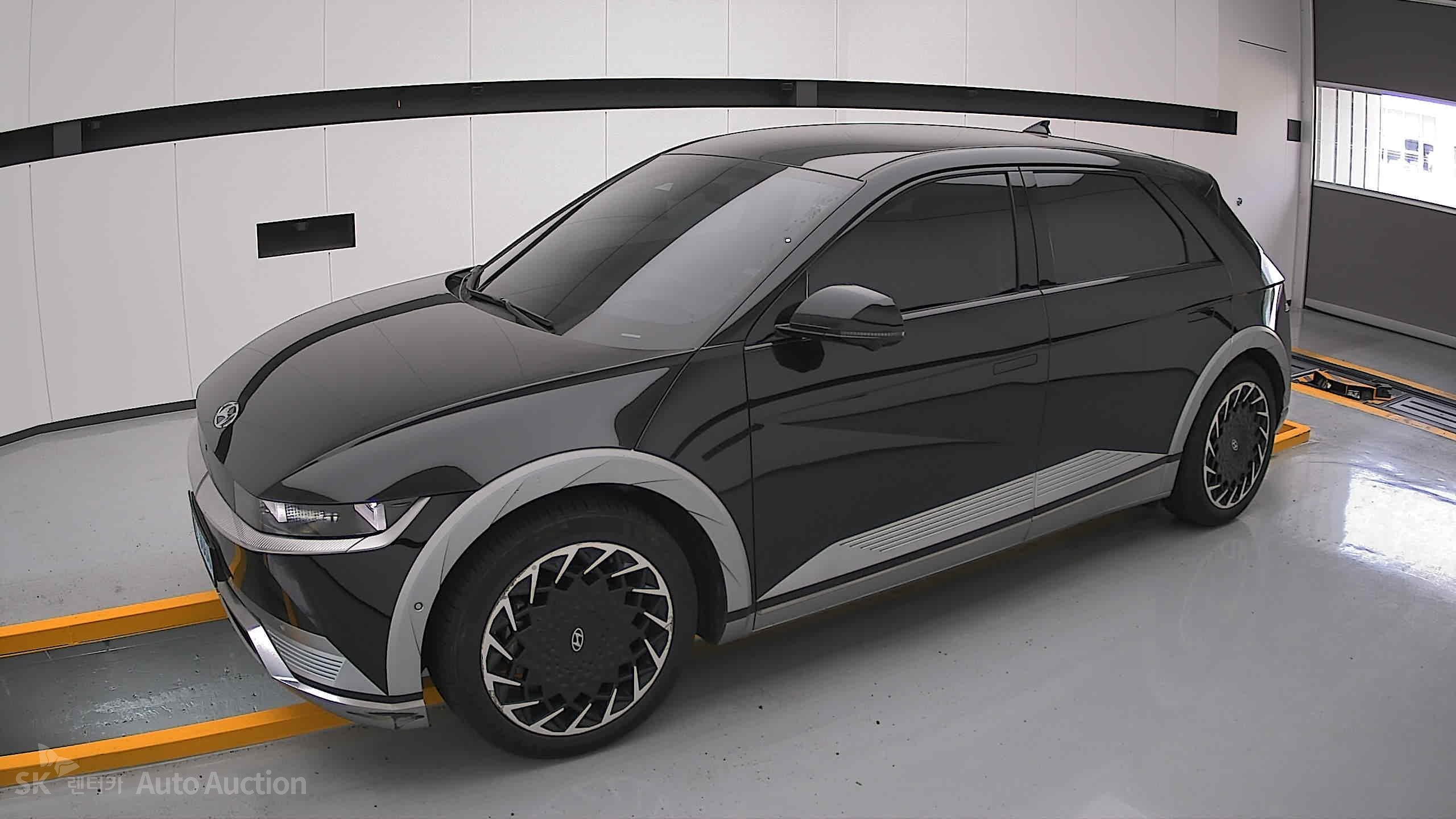 2022 - hyundai ioniq