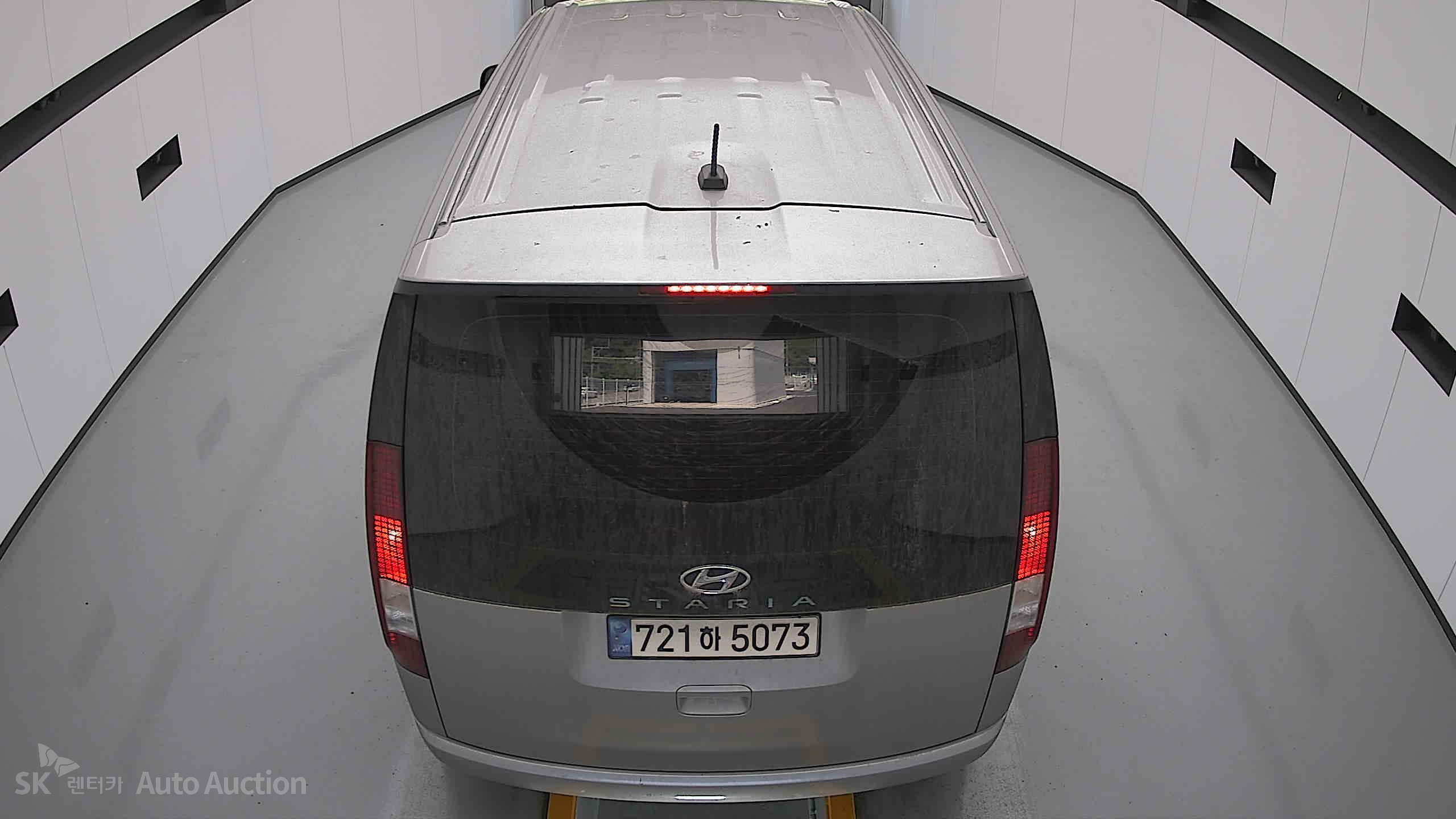 2022 - hyundai staria