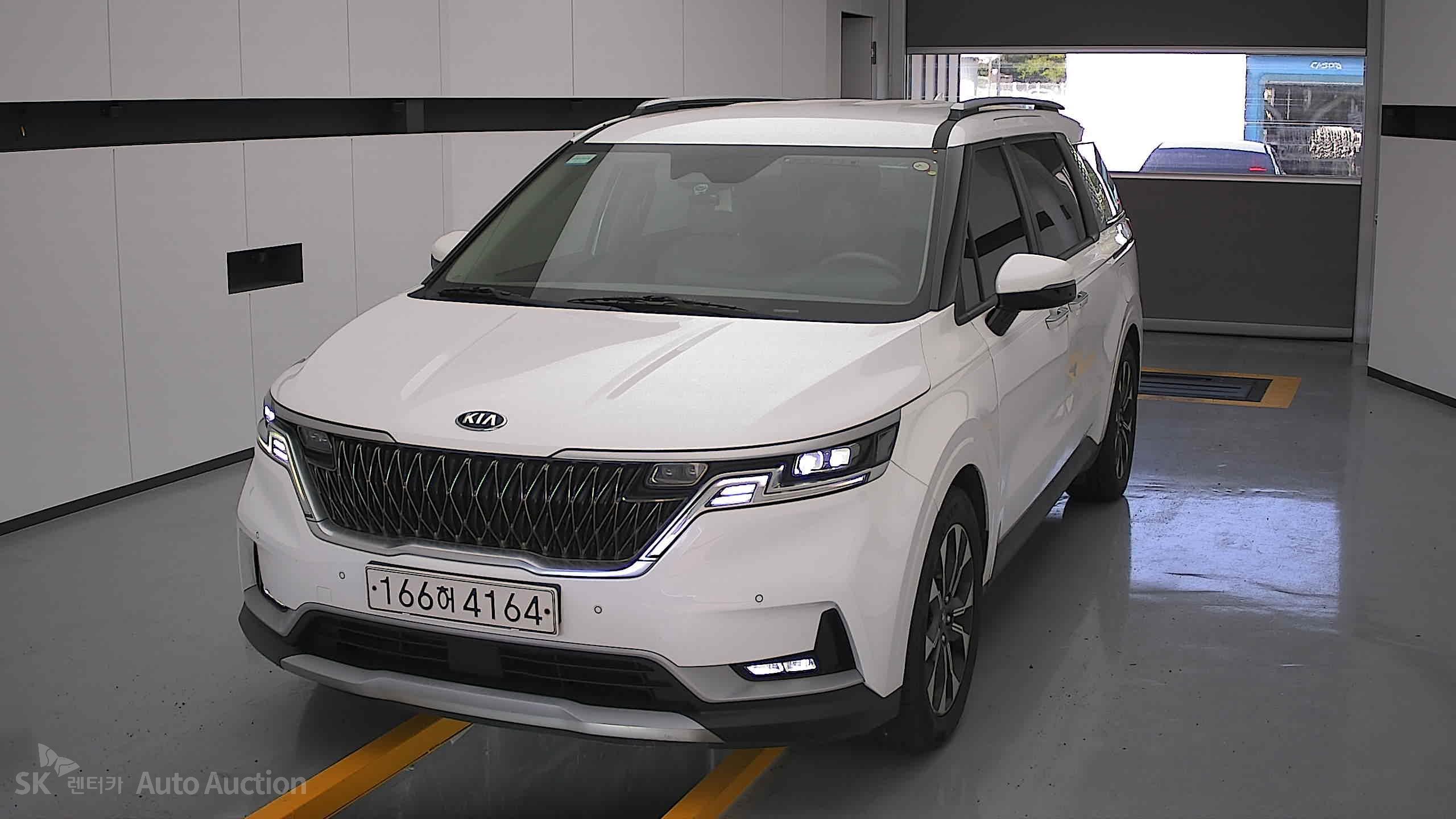 2021 - kia carnival