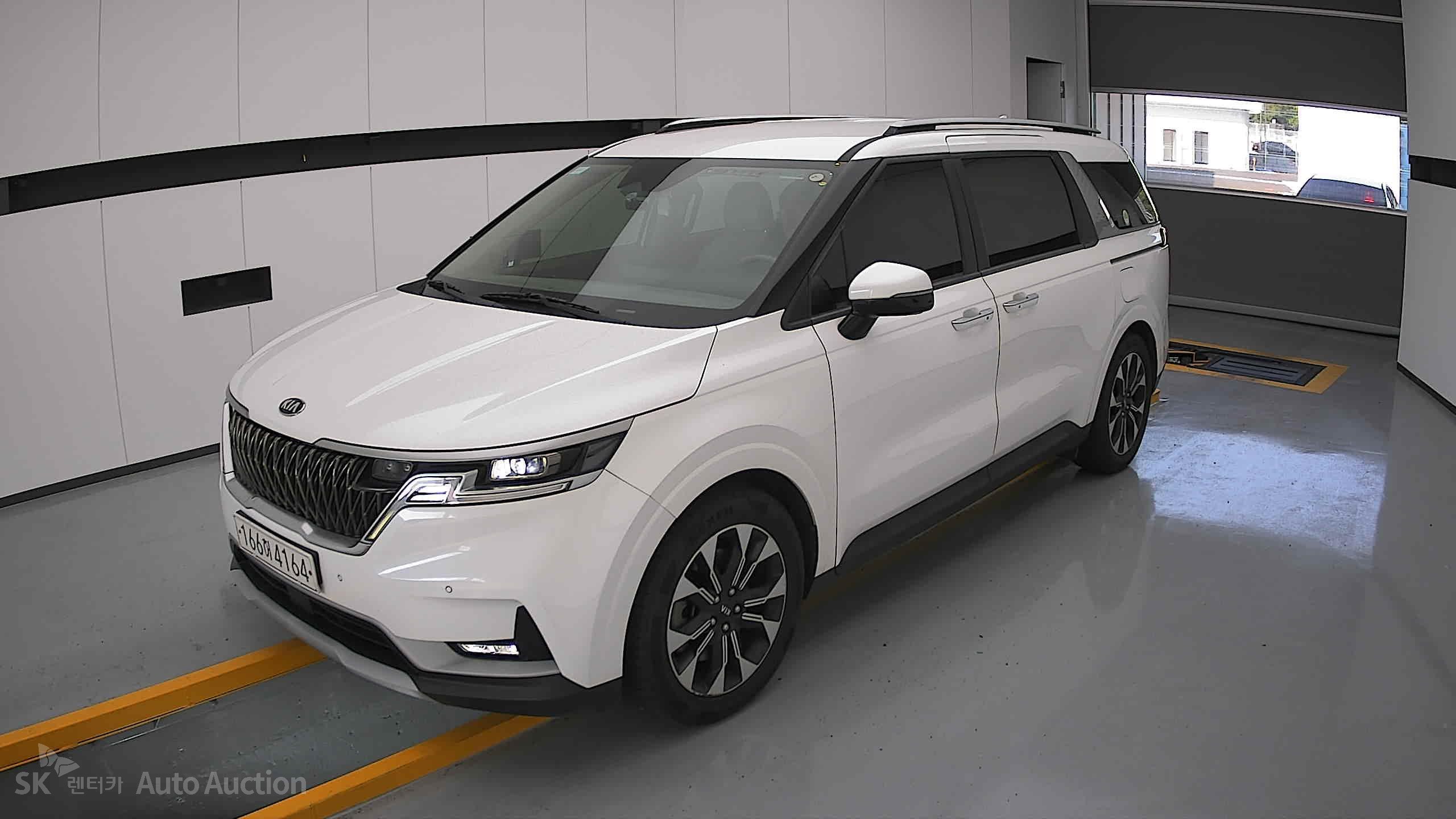 2021 - kia carnival