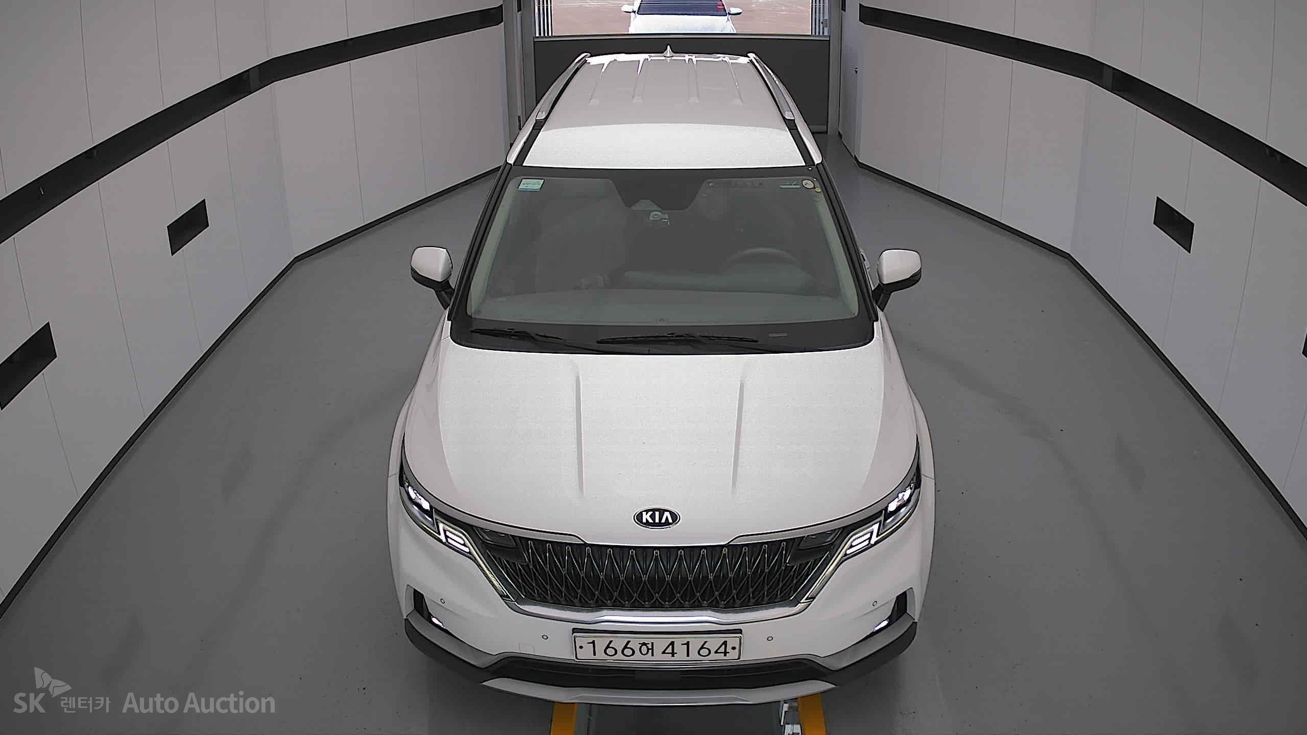 2021 - kia carnival
