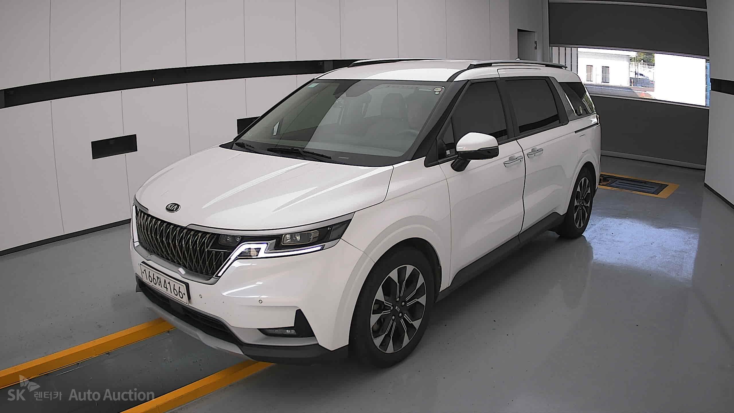 2021 - kia carnival