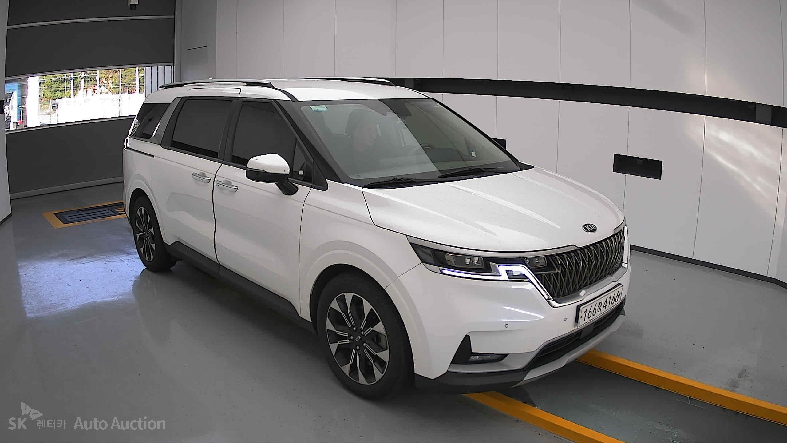 2021 - kia carnival