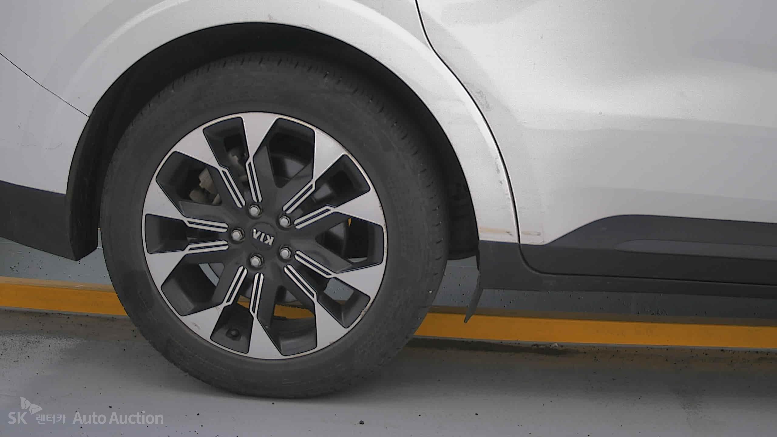 2021 - kia carnival