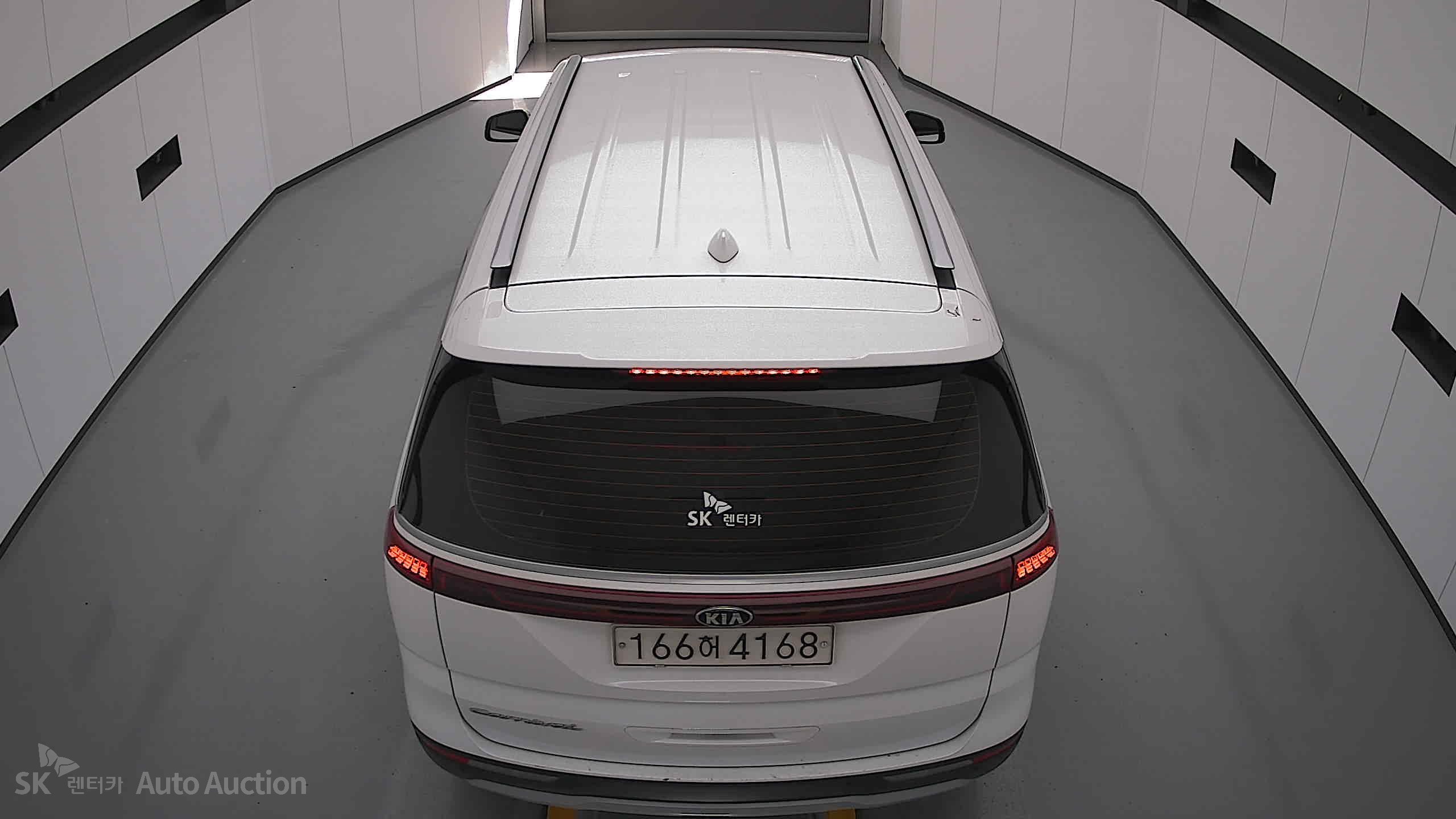 2021 - kia carnival