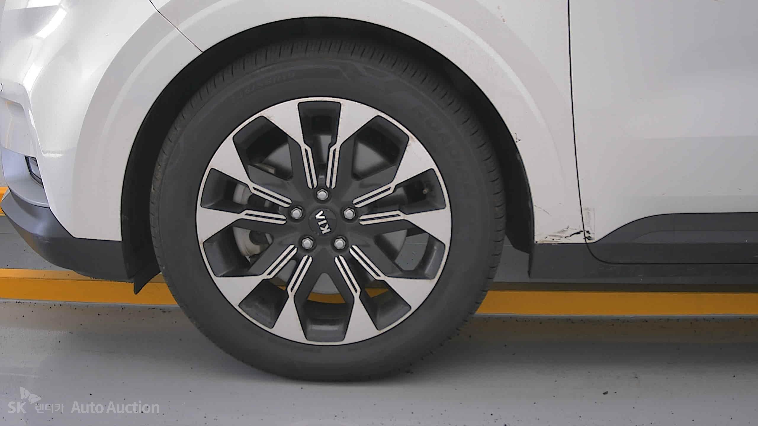 2021 - kia carnival
