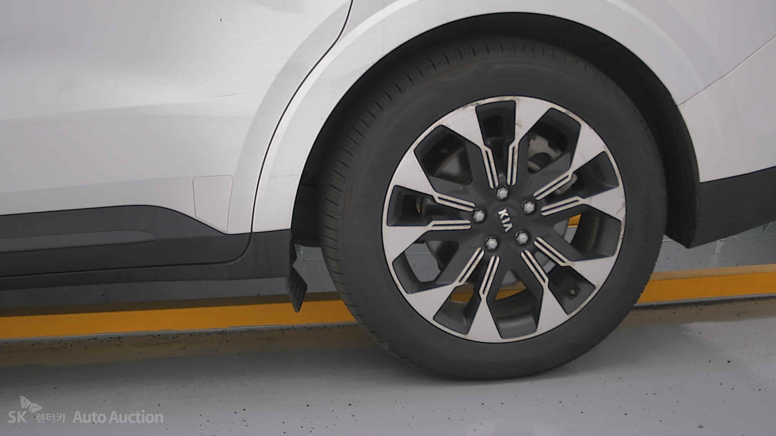 2021 - kia carnival