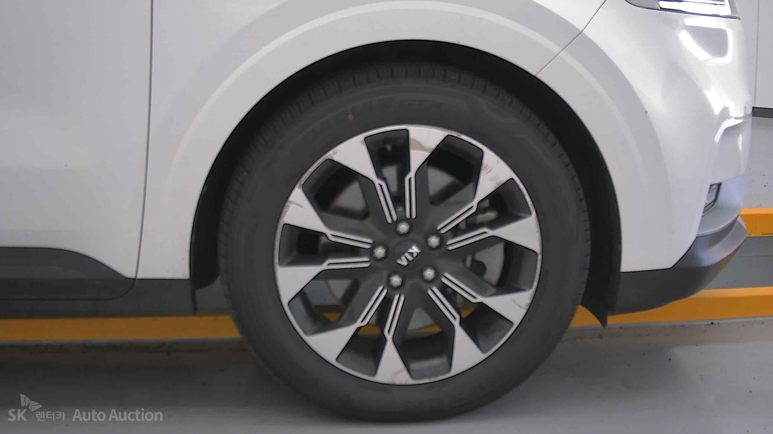 2021 - kia carnival