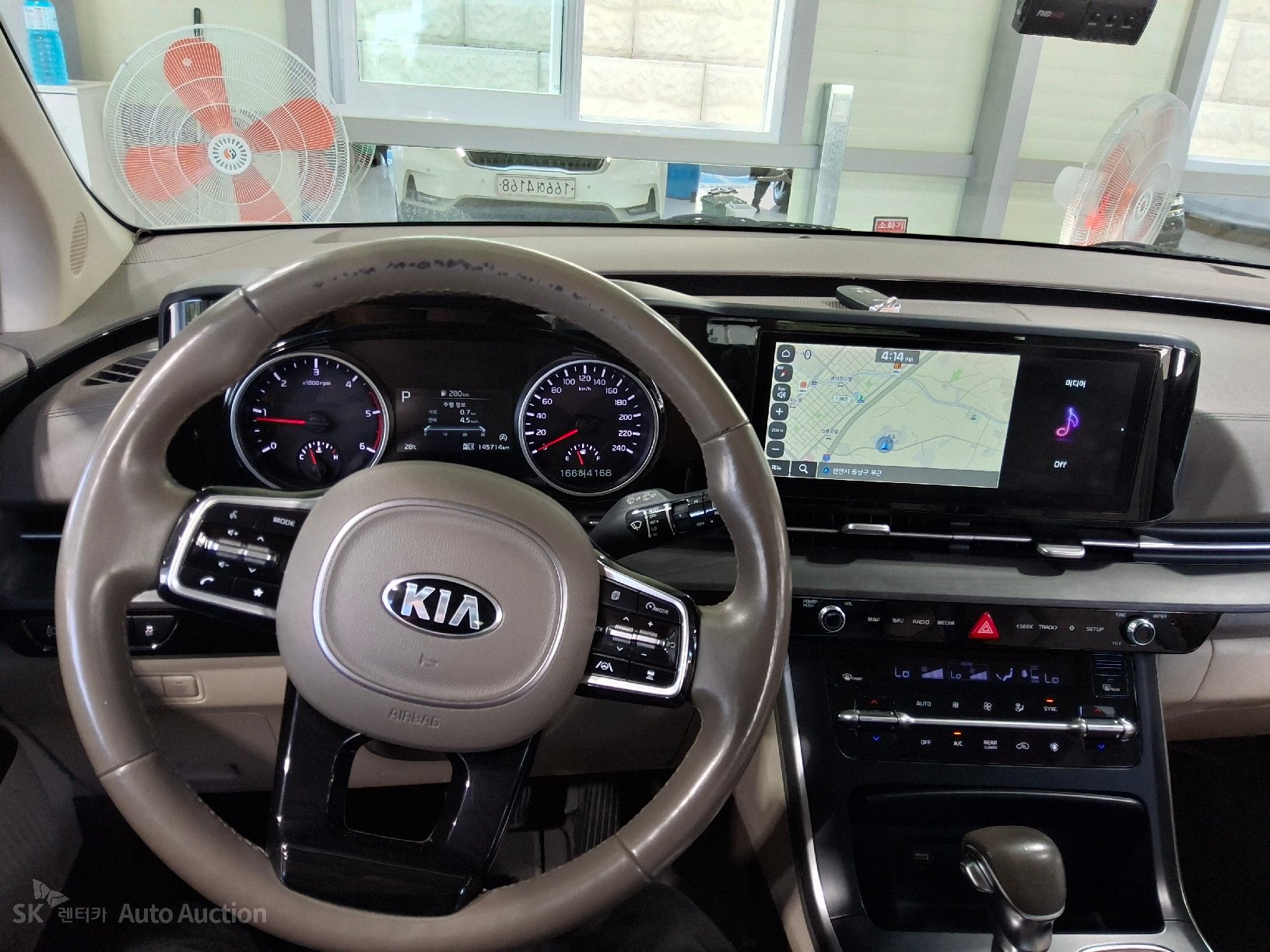 2021 - kia carnival