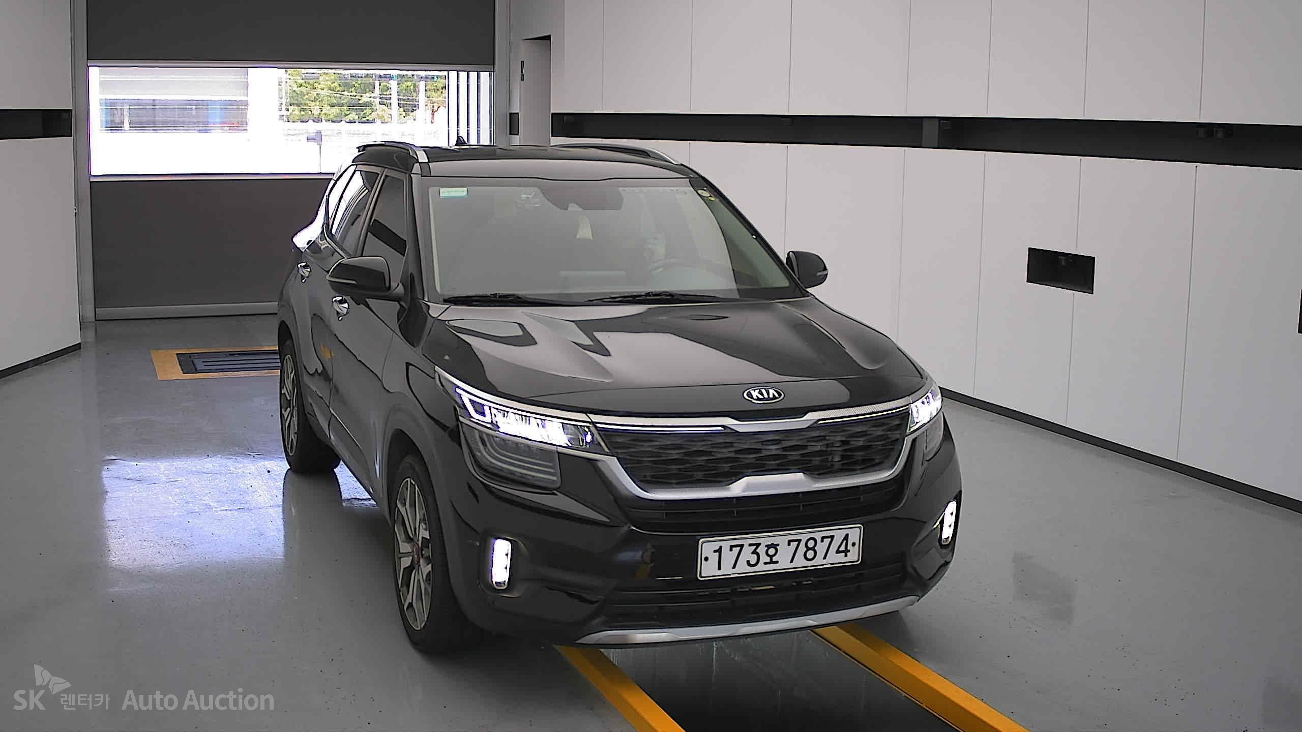 2020 - kia seltos