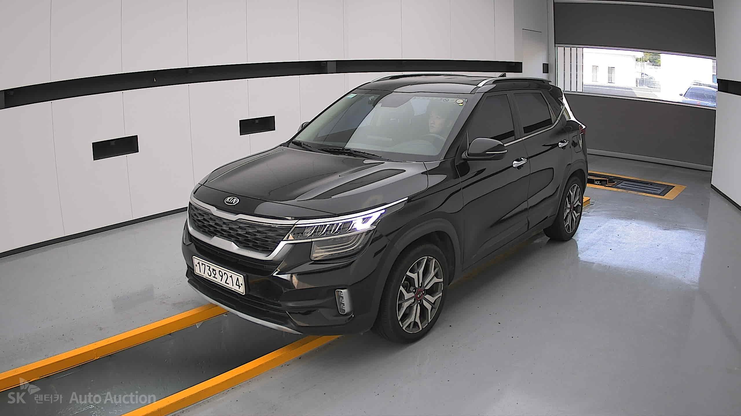 2020 - kia seltos