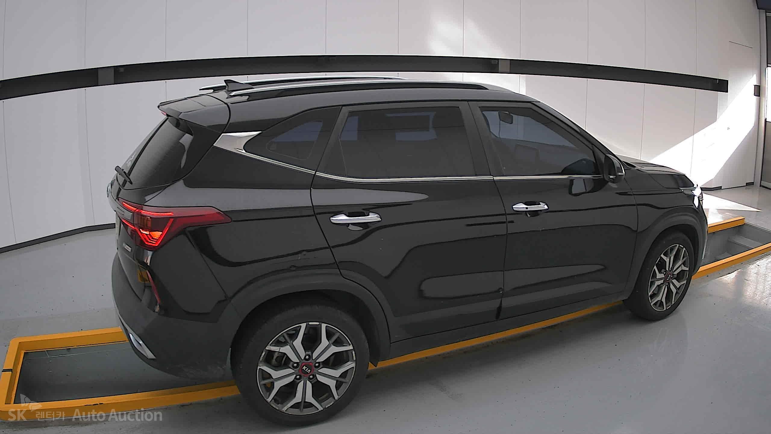 2020 - kia seltos