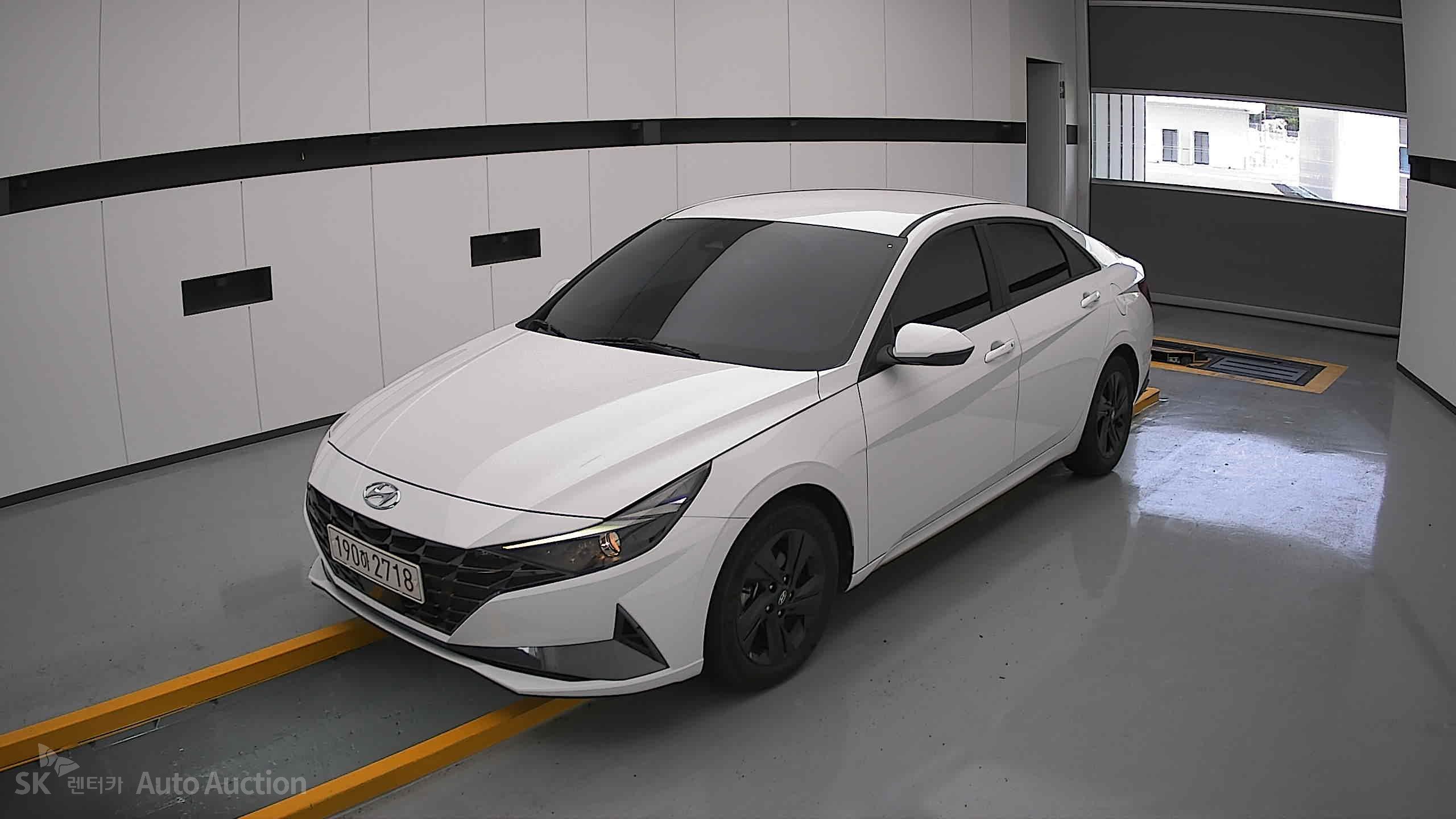 2023 - hyundai avante