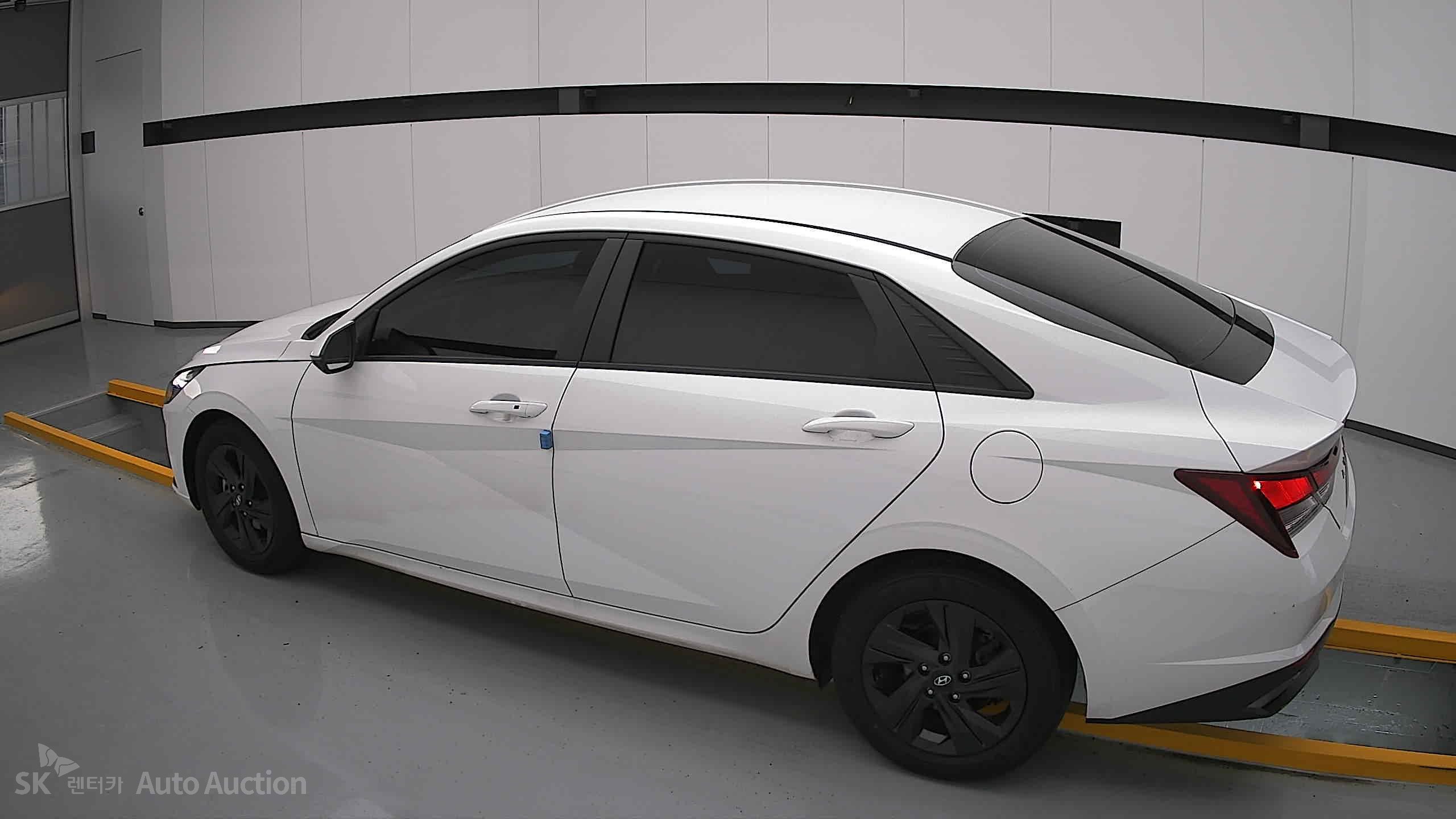 2023 - hyundai avante