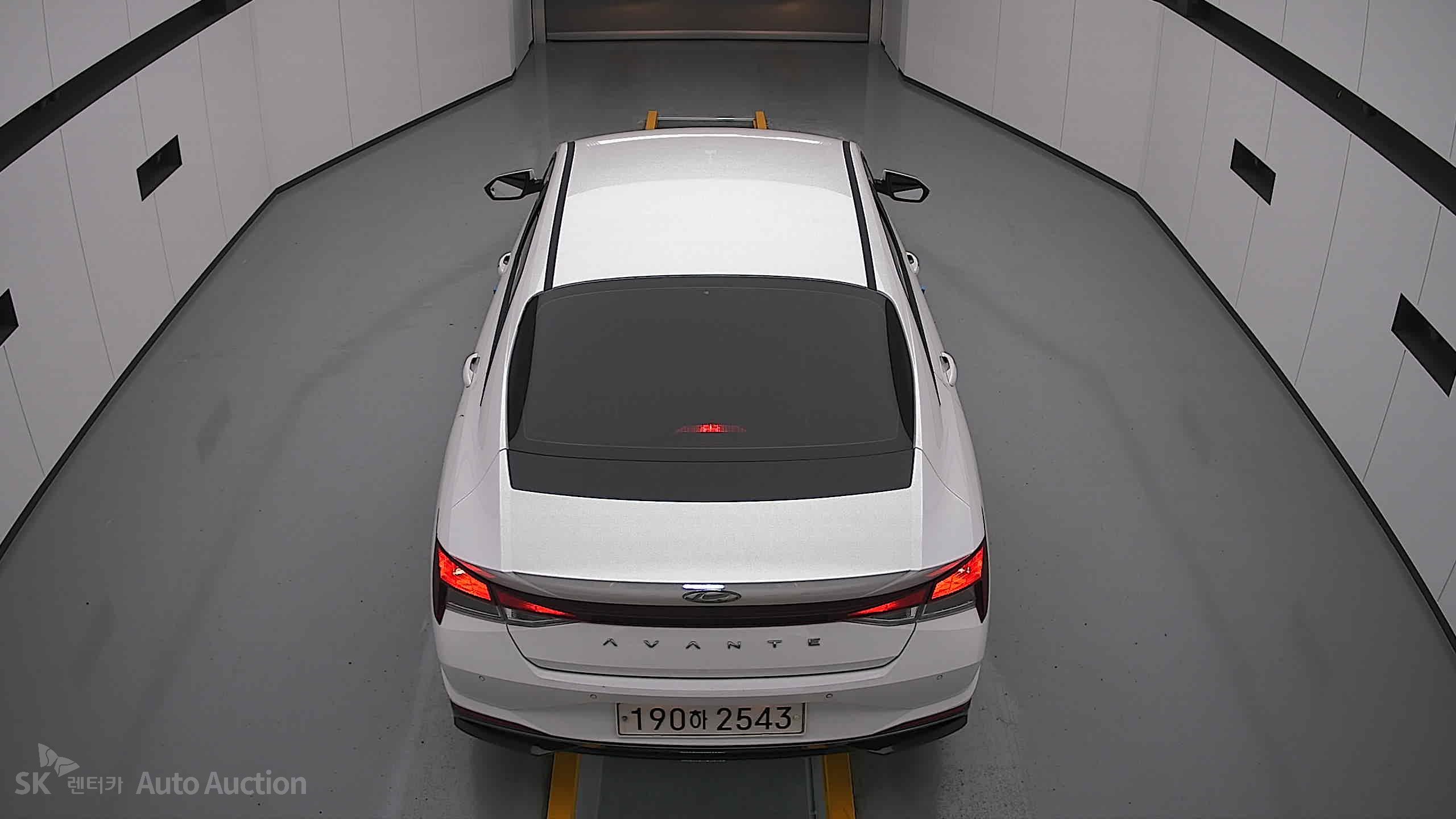 2023 - hyundai avante
