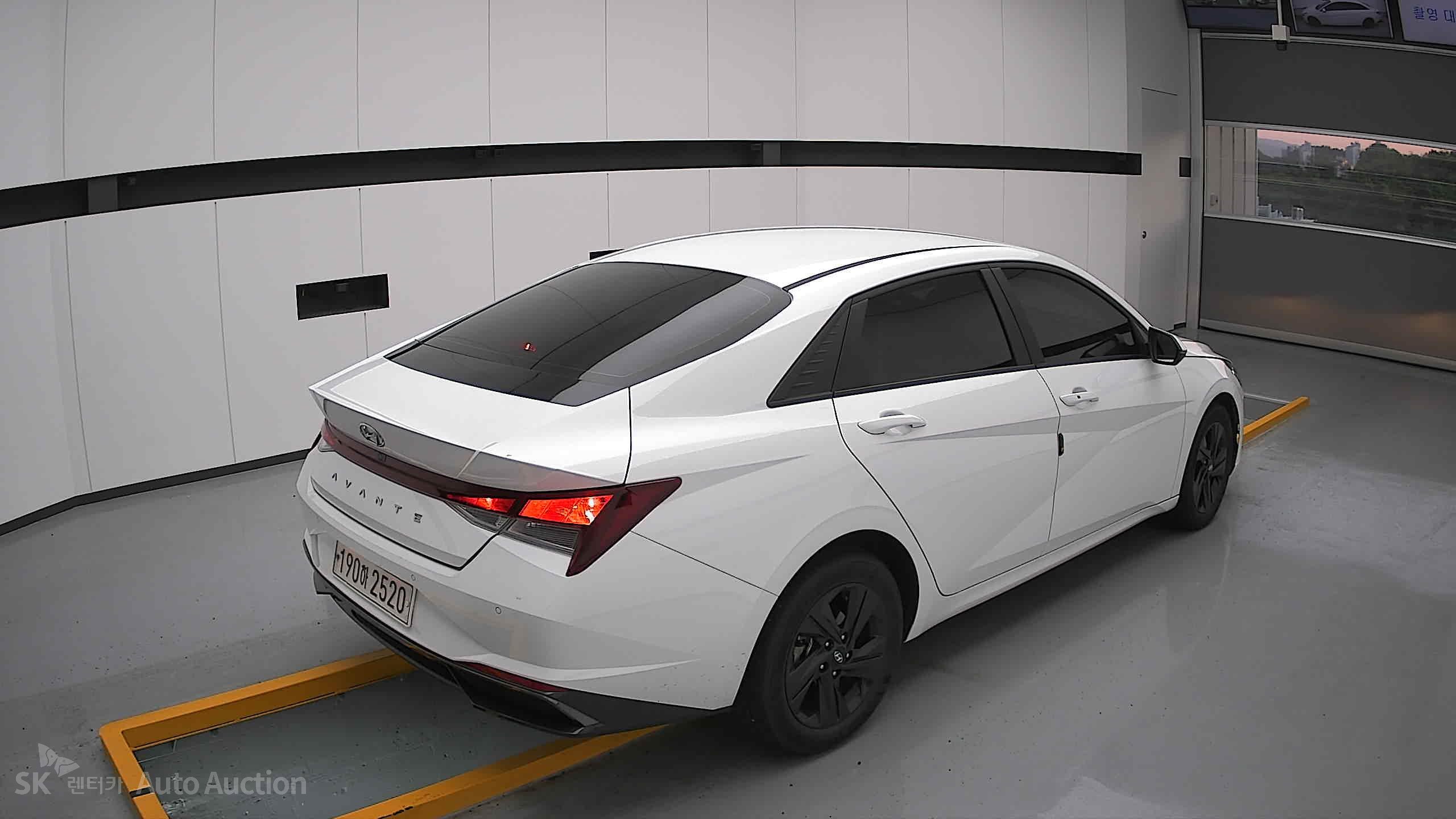 2023 - hyundai avante